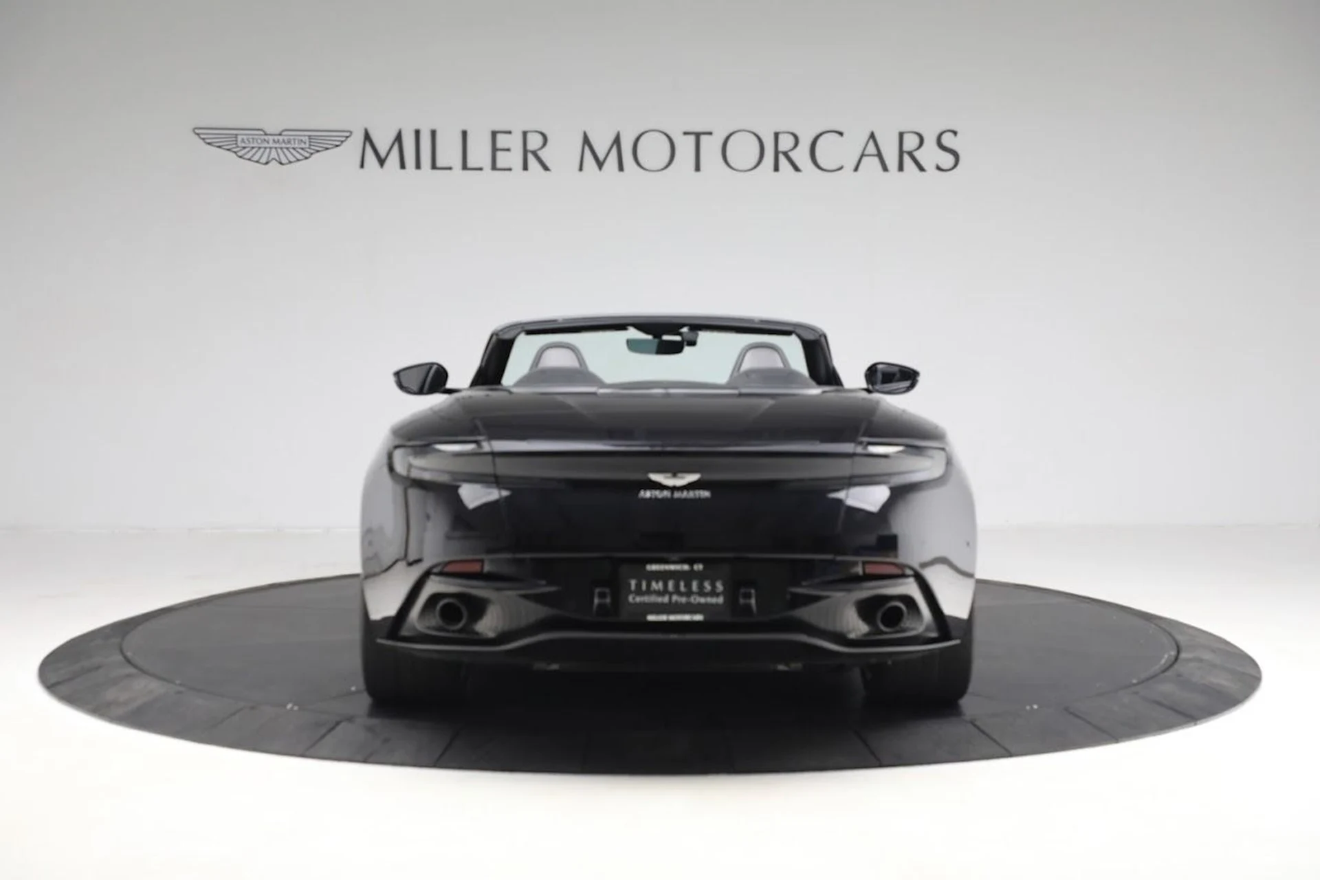 mph003_4092368680_Used_2019_Aston_Martin_DB_11_Volante_fdaa984f1c