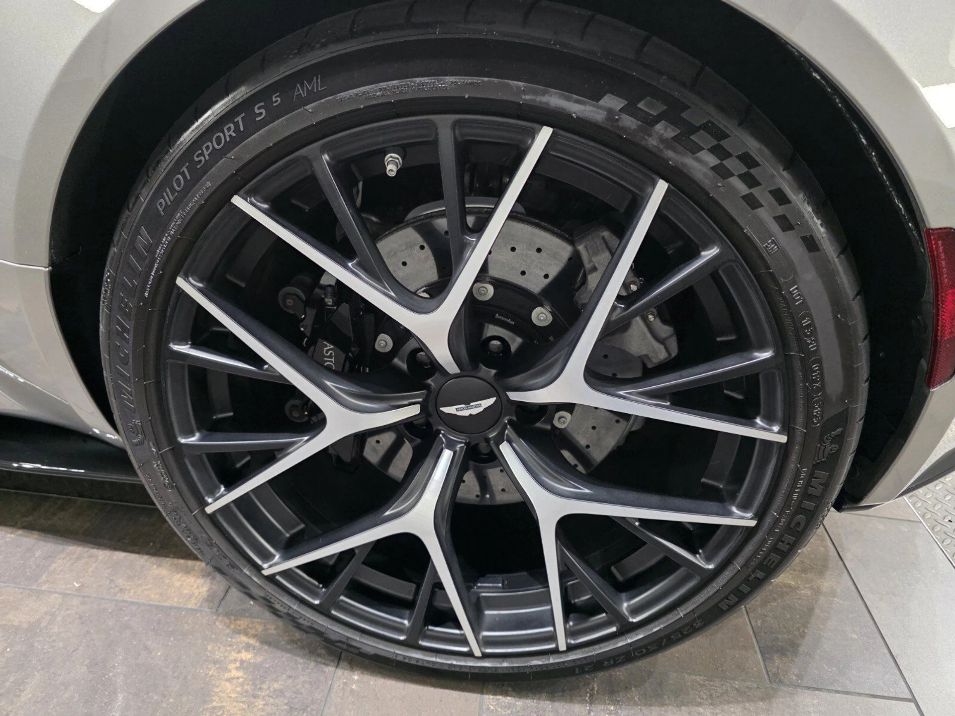 mph003_4094875445_0391d8691c980473d0916c9fe22b9d45_906e208777