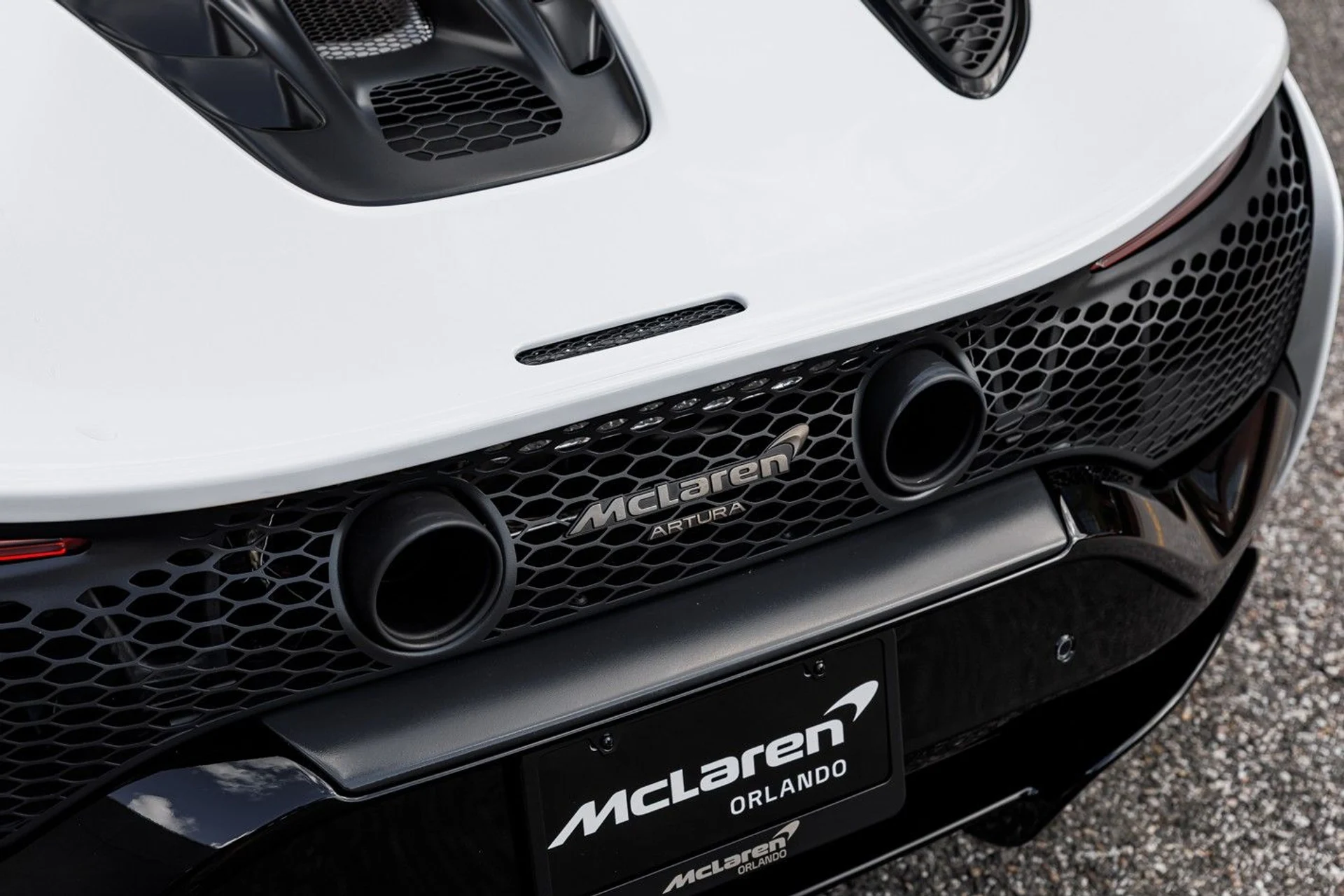 mph003_4109068794_658_p4_l_51da2f8bf5