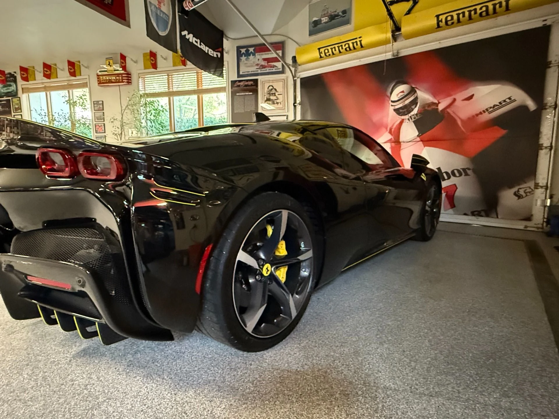 mph003_4113526071_Used_2021_Ferrari_SF_90_Stradale_1770238972_2eada5d668