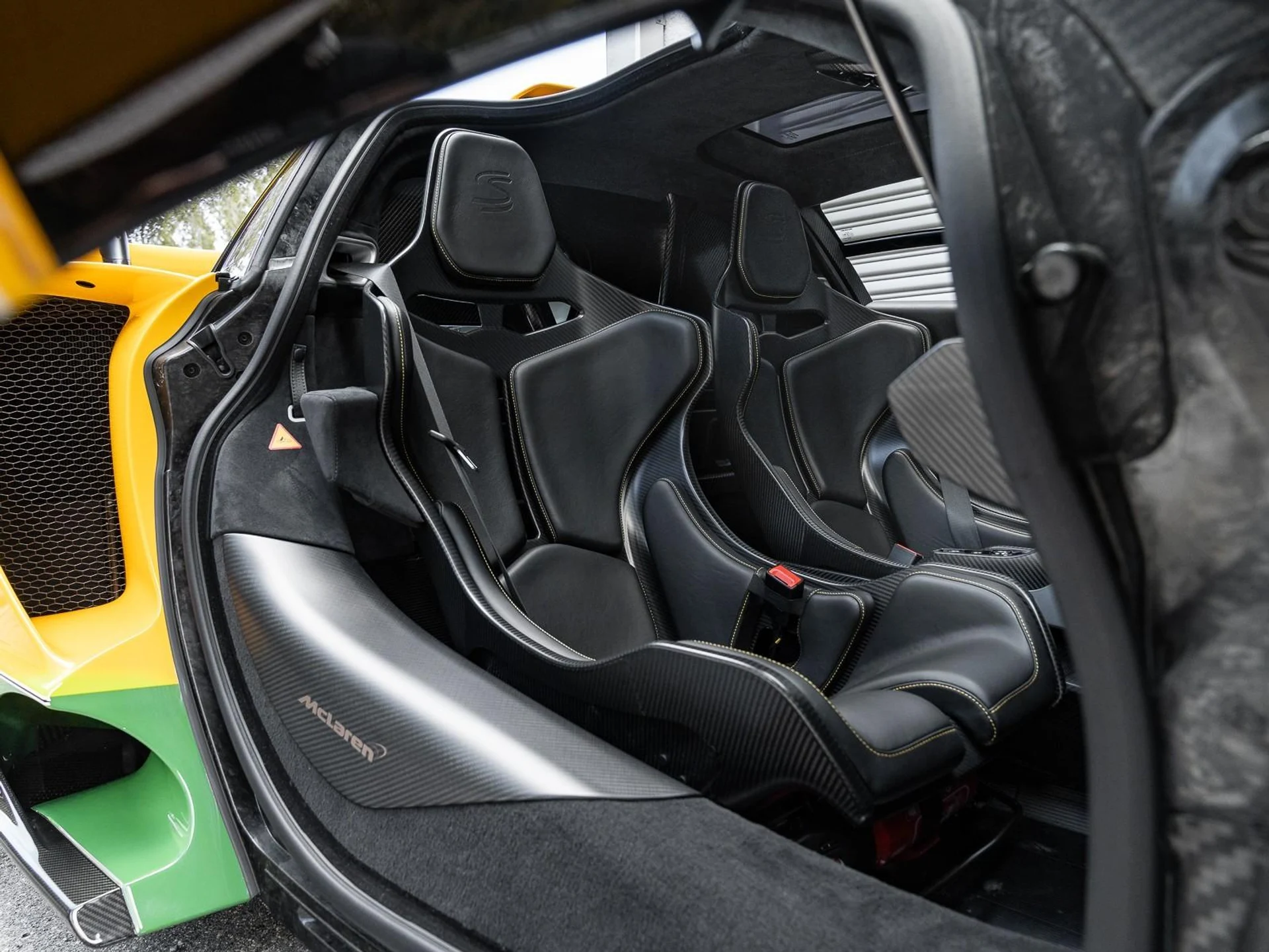 mph003_4118056520_Used_2019_Mc_Laren_Senna_1759770506_824f084e1c