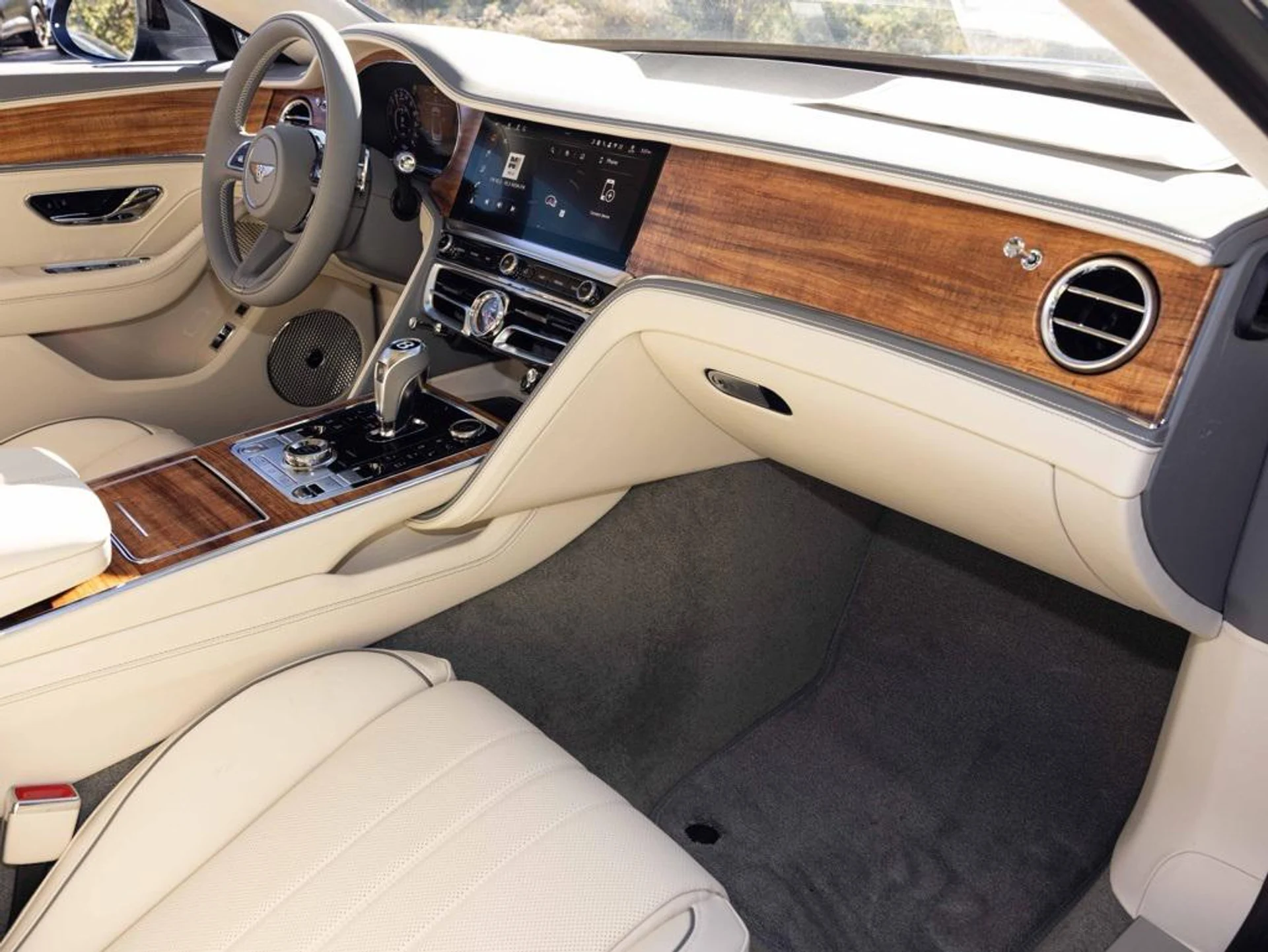 mph003_4122475661_471657911_690a424f6f3f14244e02b1a1_47996d852c