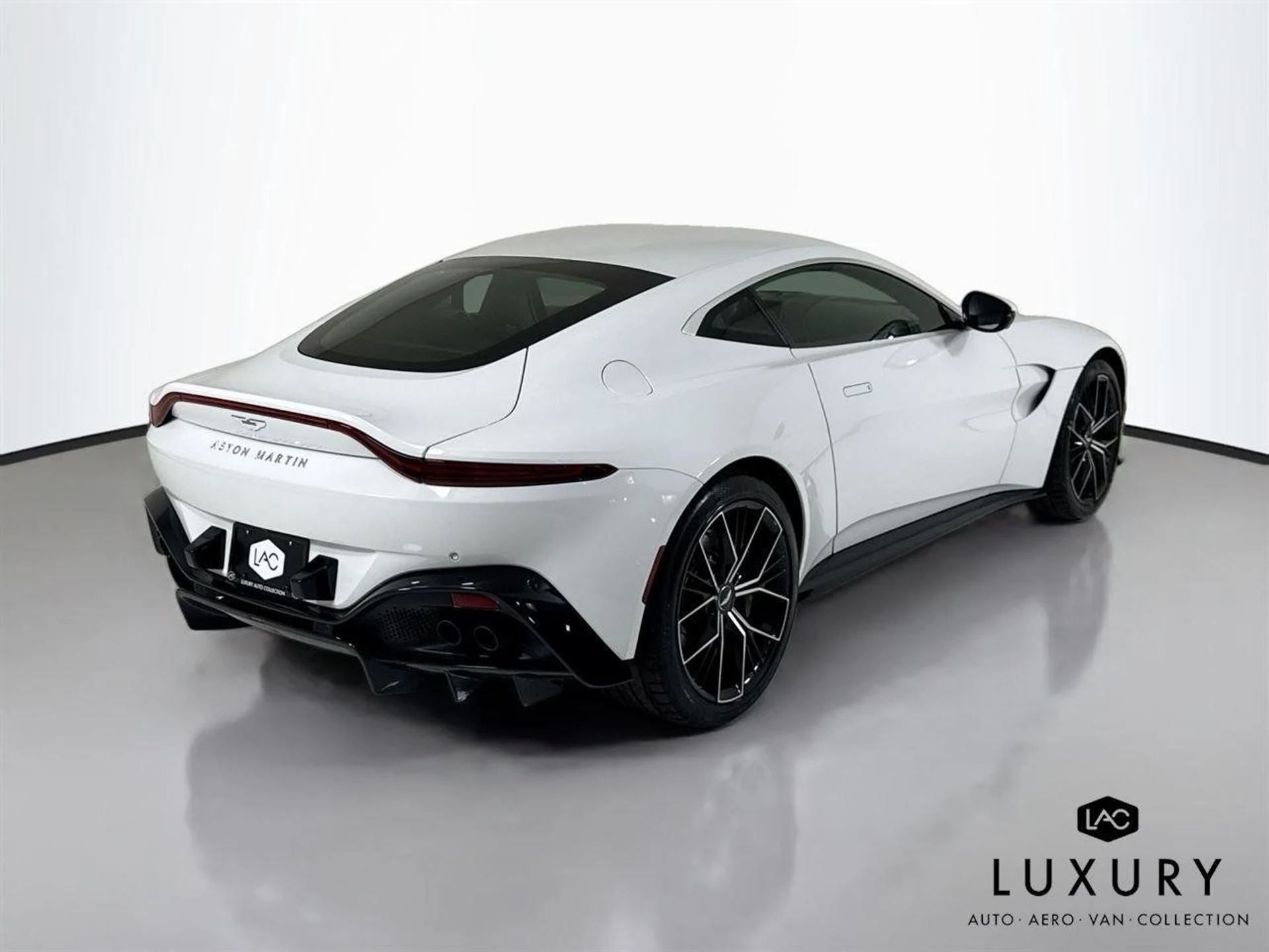 mph003_413935890_cd92bd2a44b2cd243facfa5f76fadacc_bbc694cce7