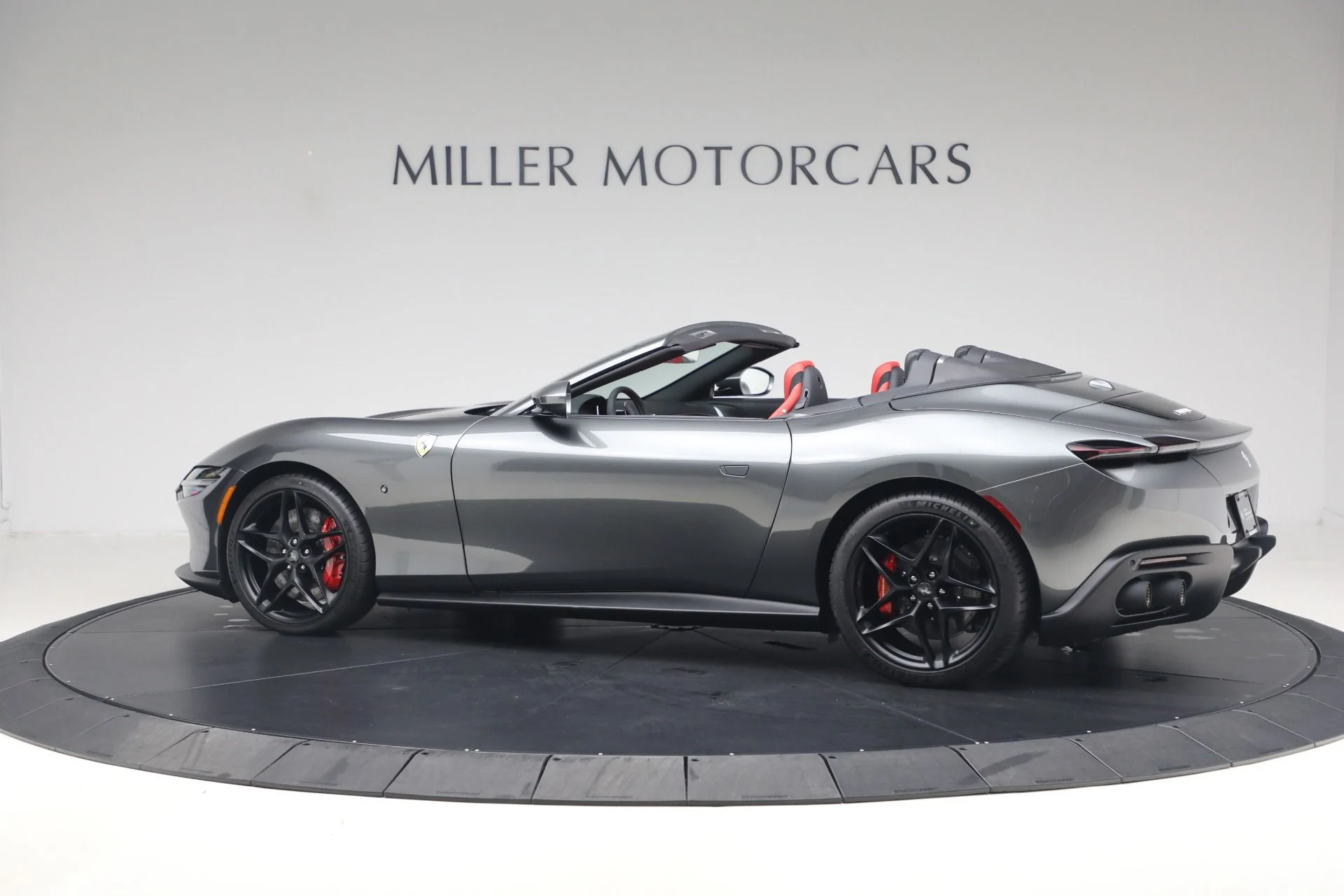 mph003_4151002449_Used_2026_Ferrari_Roma_Spider_1790785896_58766e6254