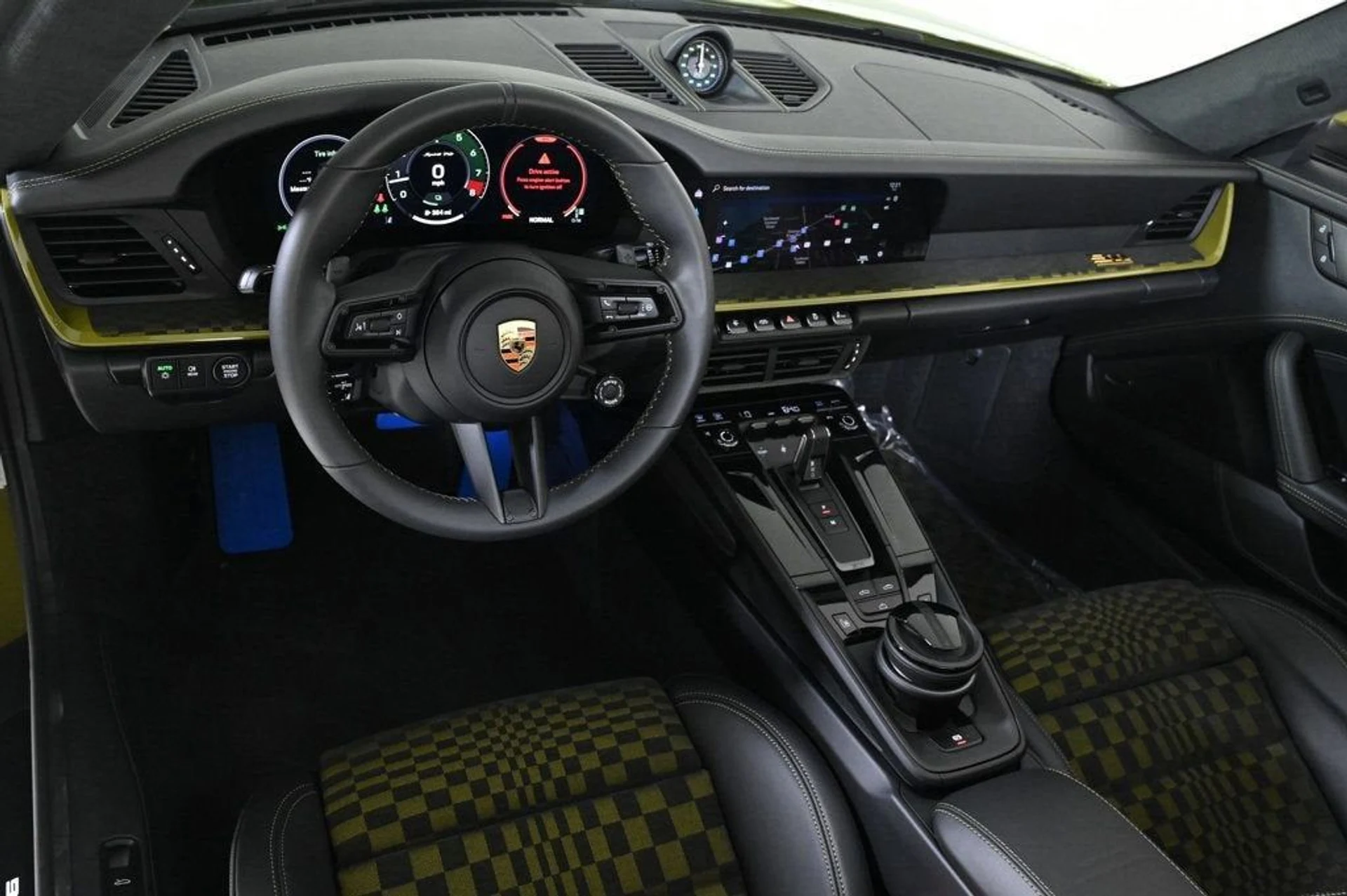 mph003_4165509177_ec6bb1356d584632945ac1e3fe0b5d60_0d7a0efced