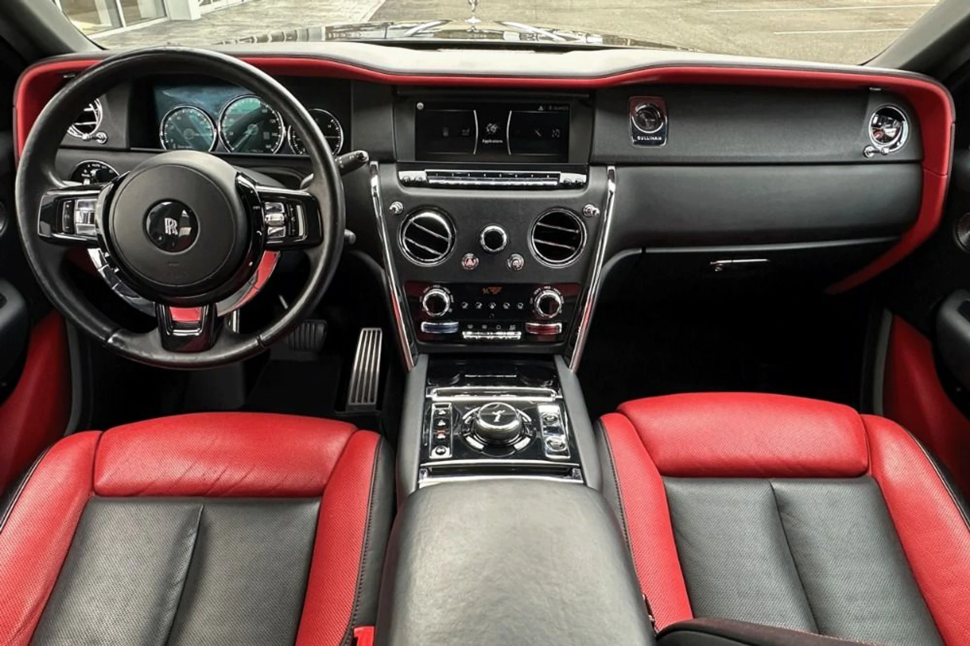 mph003_4178555069_Used_2020_Rolls_Royce_Cullinan_1768571704_b1f31eeaf1