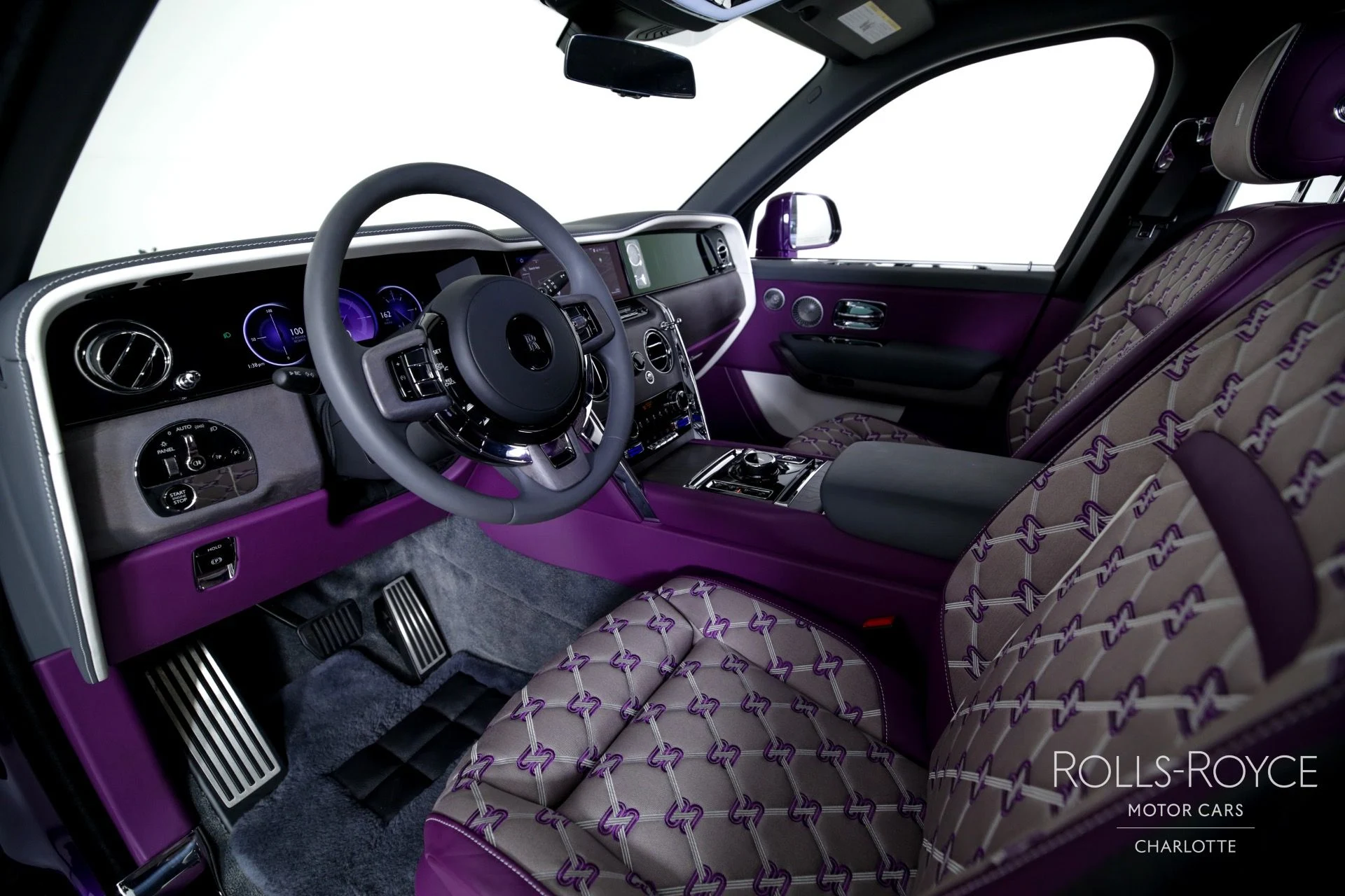 mph003_418136672_Used_2025_Rolls_Royce_Cullinan_1748382671_389917d8f7