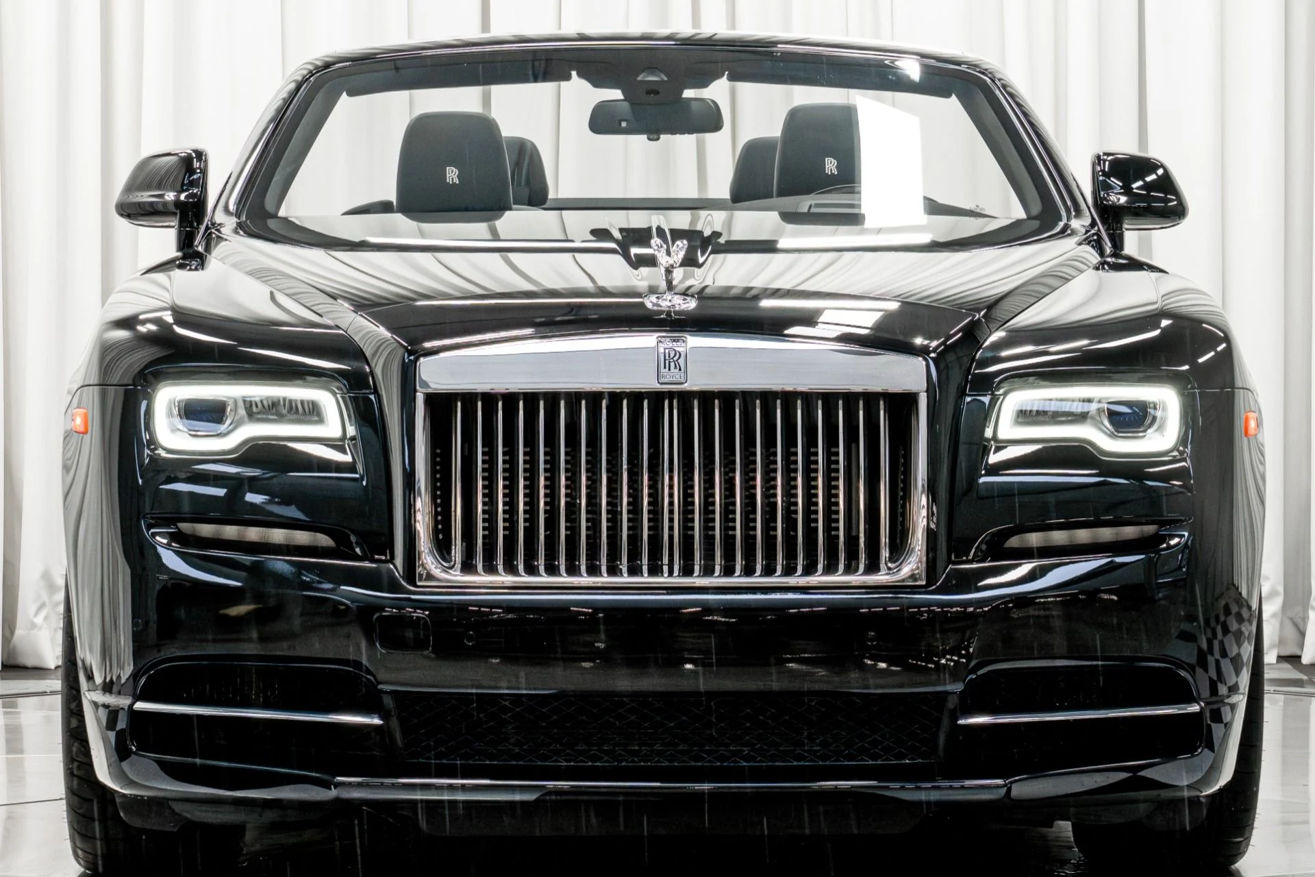 mph003_4182770426_Used_2017_Rolls_Royce_Dawn_Full_Polish_Wheels_Contrast_Stitching_and_Piping_Low_Miles_1764715069_6baf3cb079