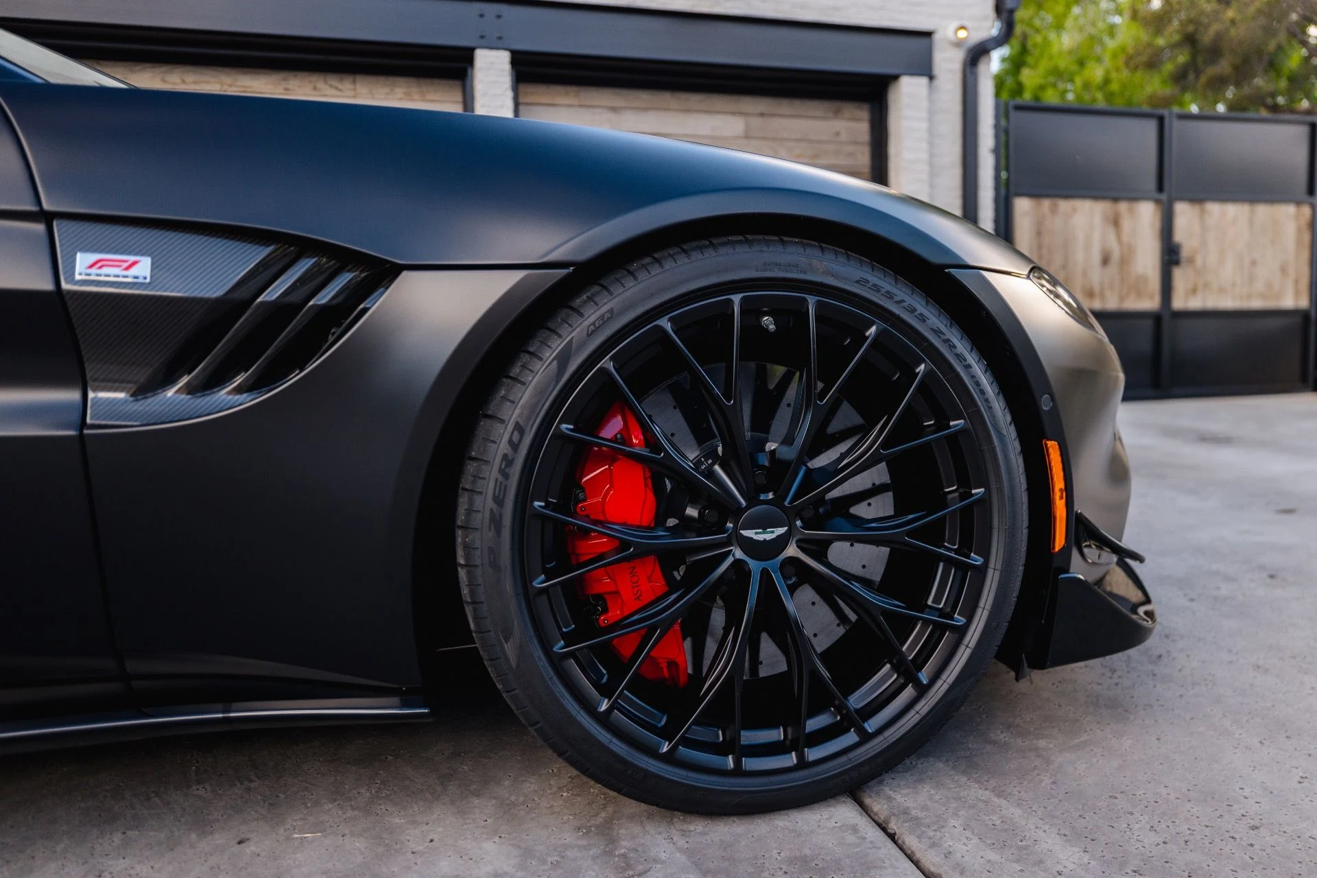 mph003_4203648234_Used_2023_Aston_Martin_Vantage_F1_Edition_1715792285_6b15e4f4da