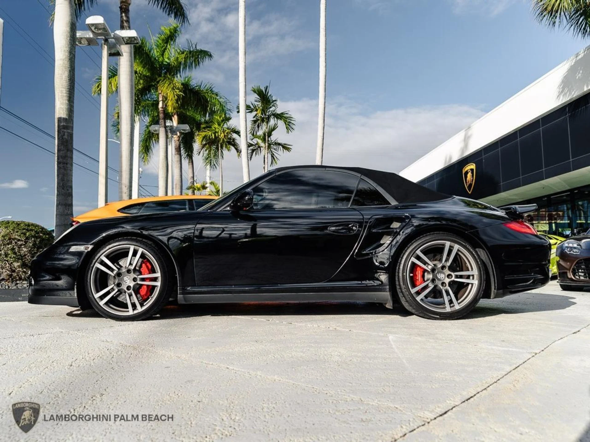 mph003_4209879013_c4ba136cf36144b6825129b24c9ee70b_42a87b4418