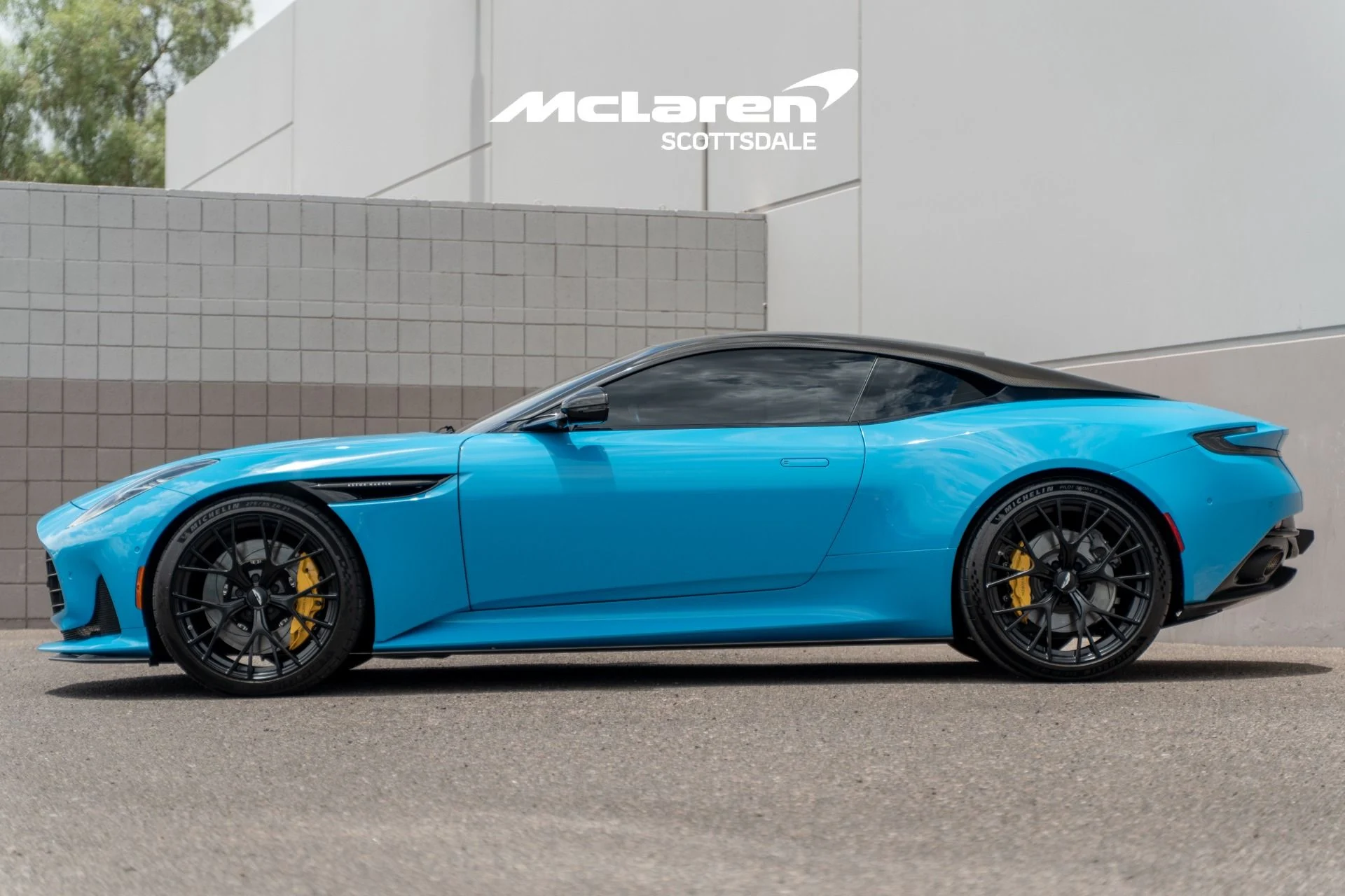 mph003_4209956488_Used_2024_ASTON_MARTIN_DB_12_V8_1782494685_49f93b8caf