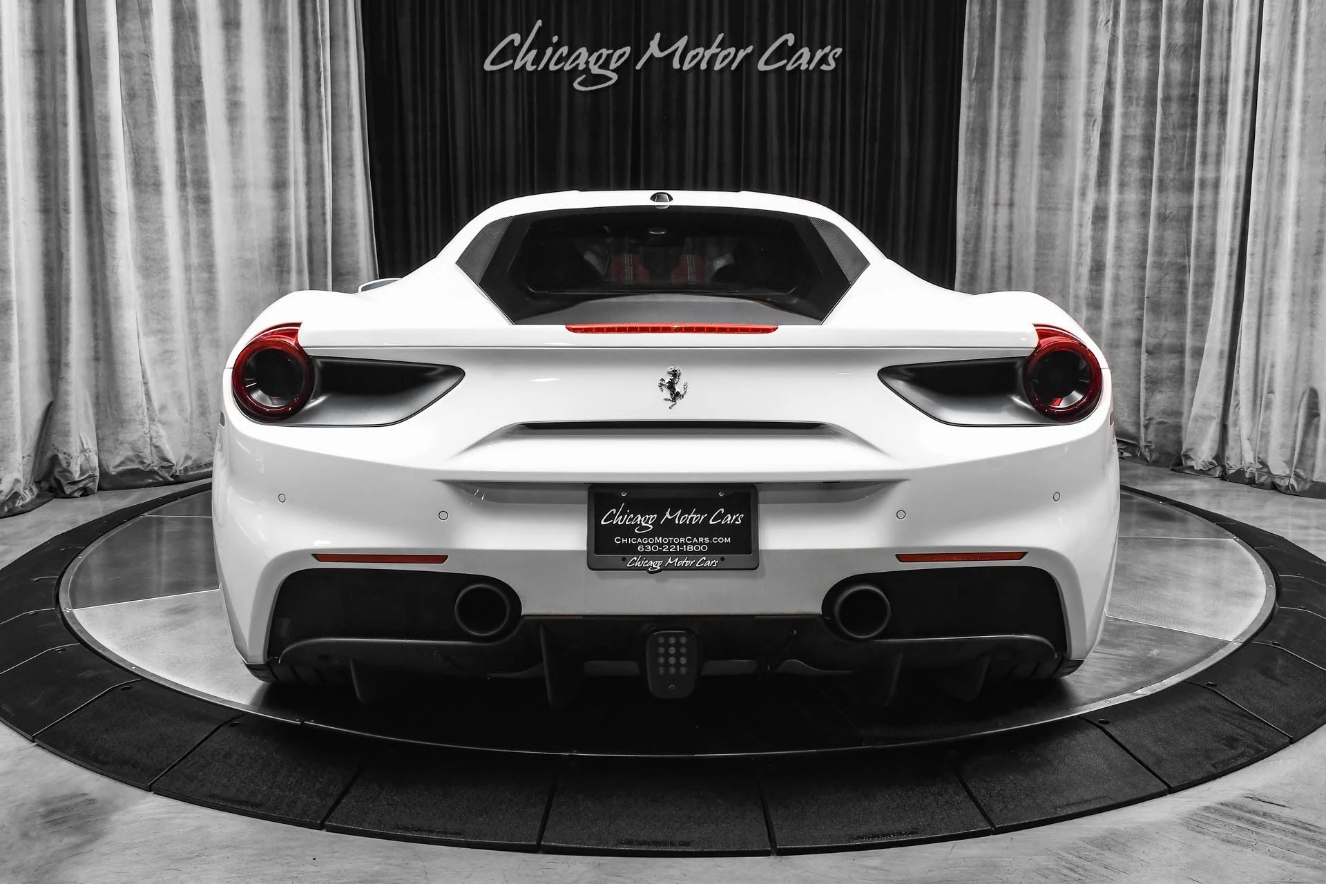 mph003_4212573496_13376_p4_l_ae2eb27b04