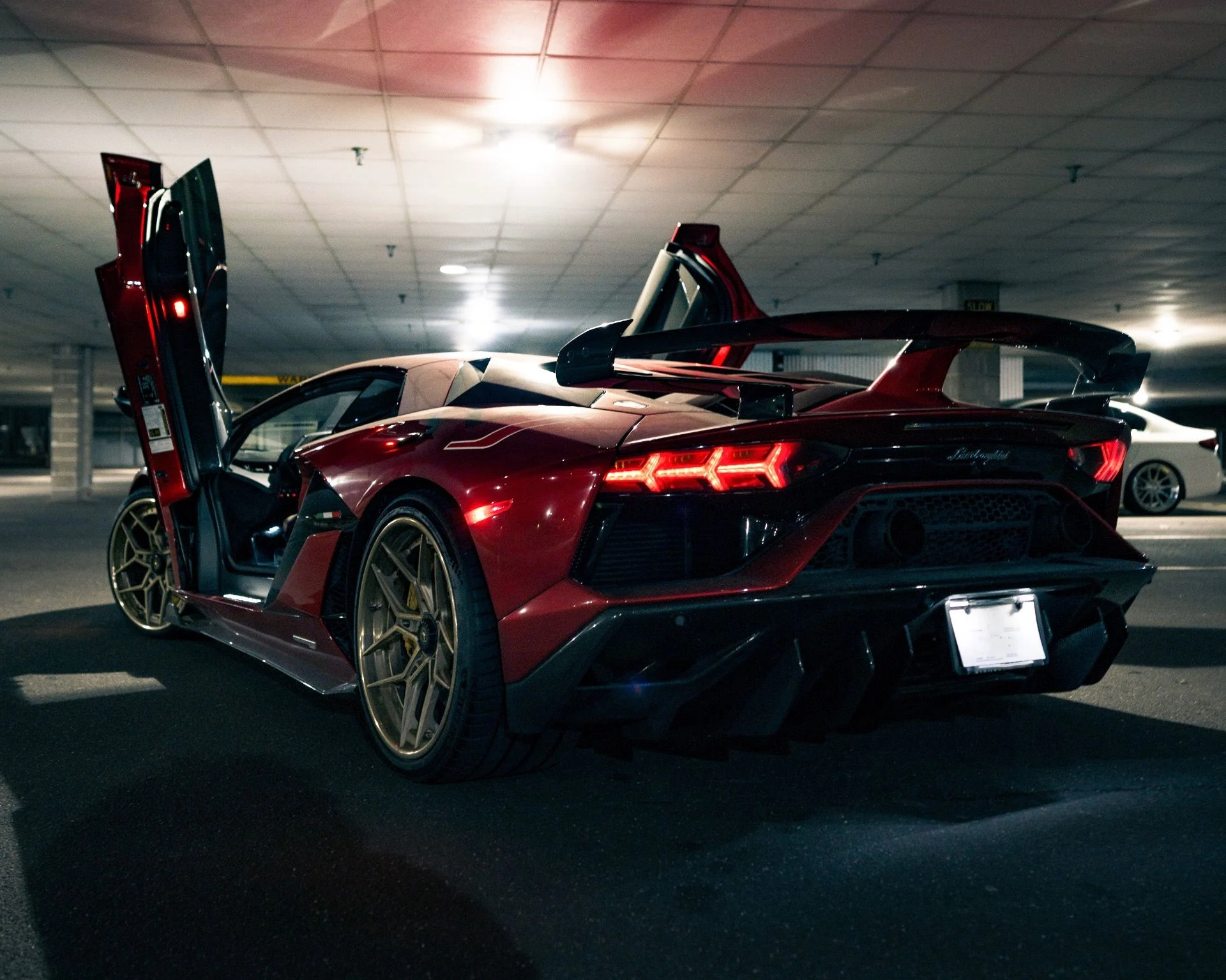 mph003_4215579365_Used_2020_Lamborghini_Aventador_LP_770_4_SVJ_1765319381_7c410c9928