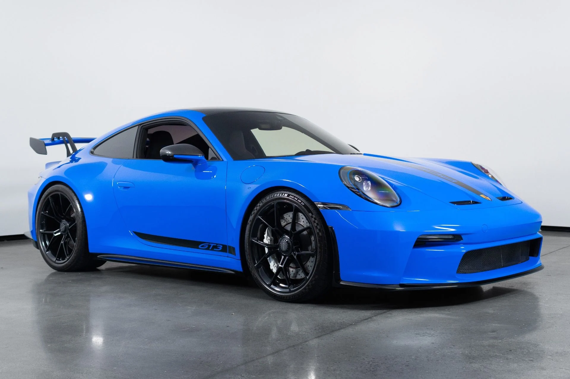 mph003_4220325929_Used_2023_Porsche_911_GT_3_1781936511_5a5eecf100