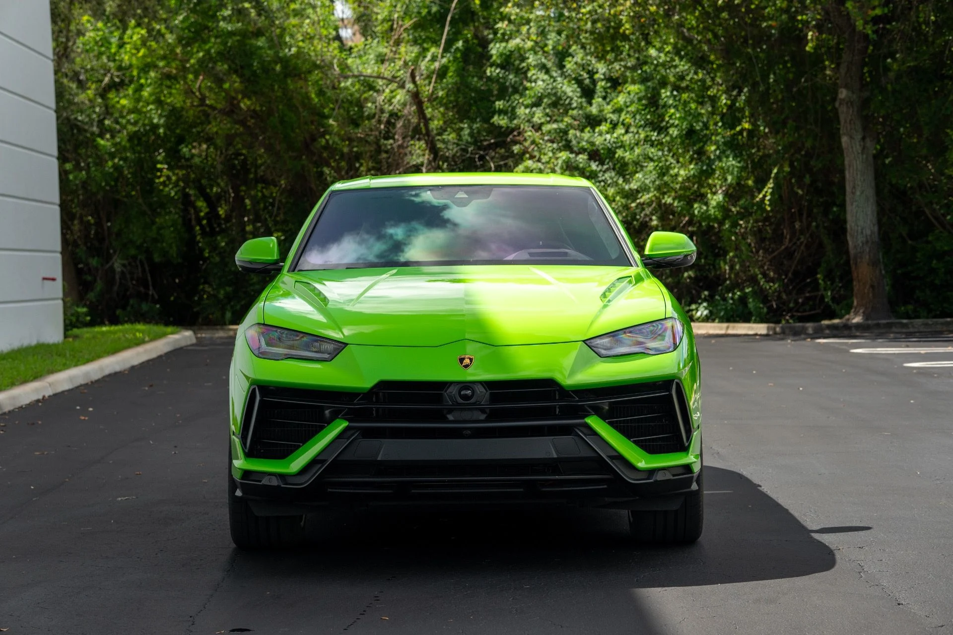 mph003_4222424103_Used_2023_Lamborghini_Urus_S_1758835388_81d4403b19