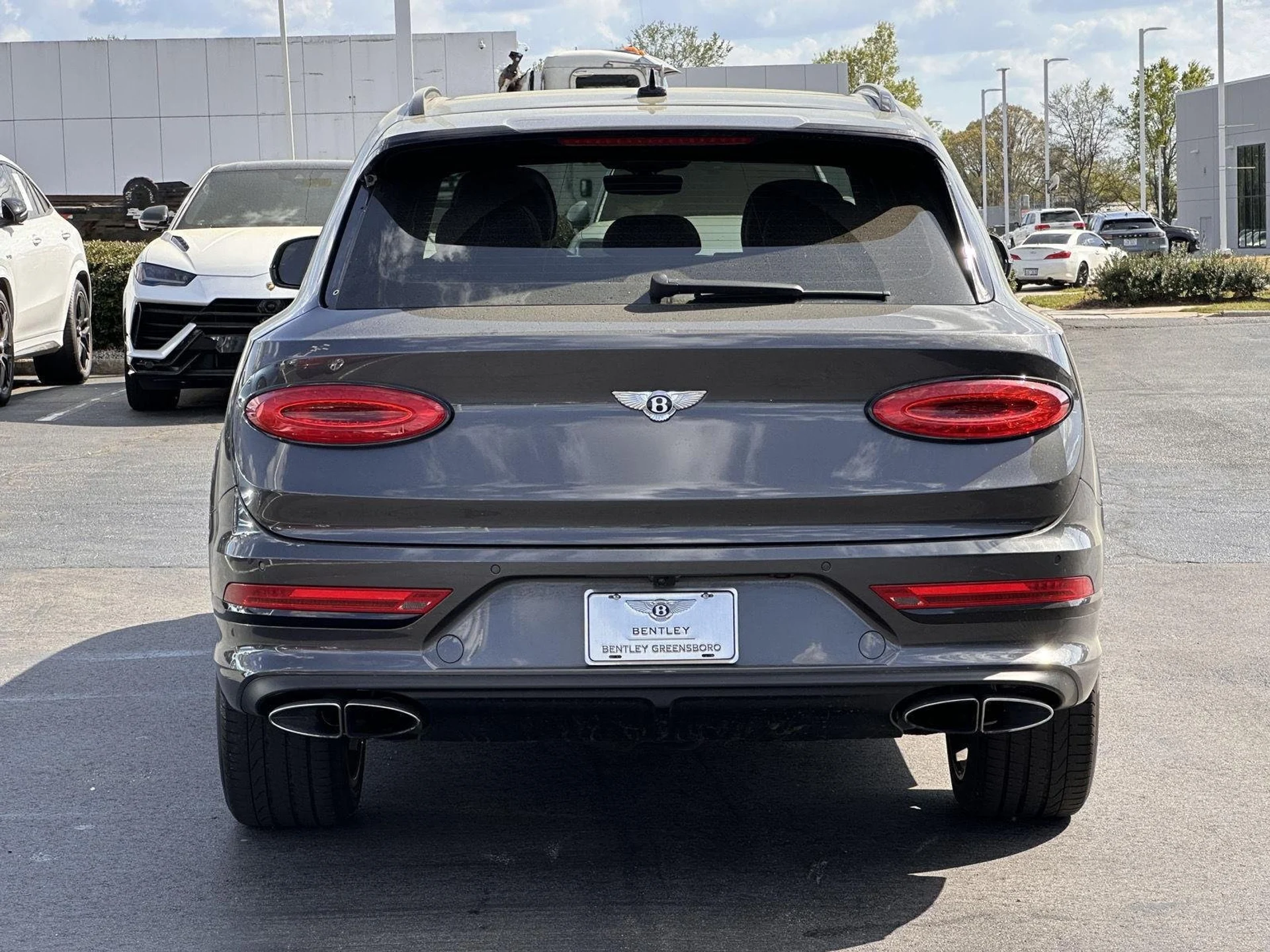 mph003_4230689514_21c9890a1fc9b1332247d0677f8a55ce_c84257ae92