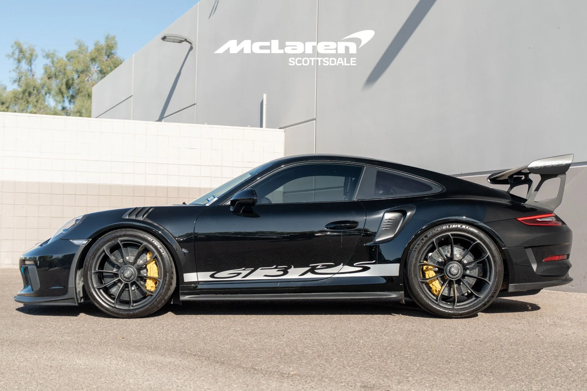 mph003_4234062332_Used_2019_PORSCHE_911_GT_3_RS_1775874087_a1e568c929