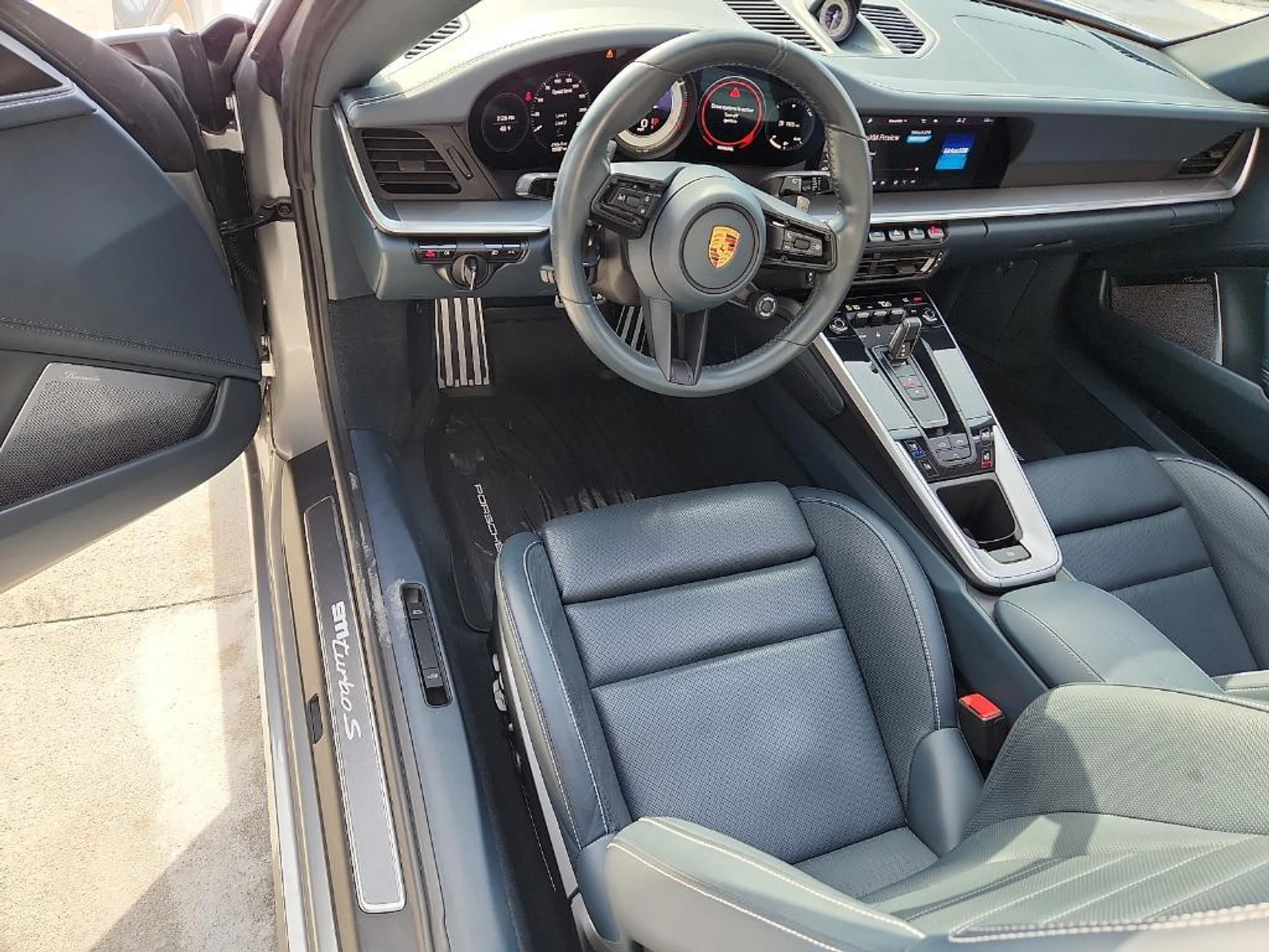 mph003_4234127323_H_Se93gjq_Z_Is_P_Kl_Asvwe_W2f_Jz_EBU_96c117b71d