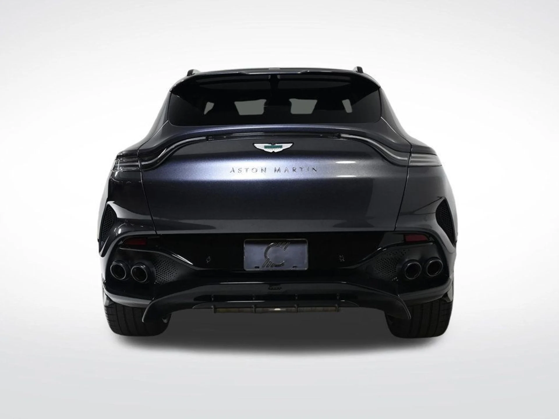 mph003_4238185735_new_2026_aston_martin_dbx_707awd_11350_22972758_4_1024_dfa7d8ffec