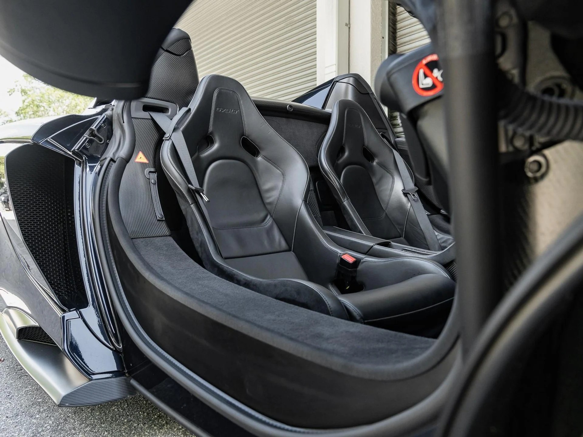 mph003_4240370069_Used_2016_Mc_Laren_675_LT_2dr_Conv_Spider_1755119201_6c5457c6a3