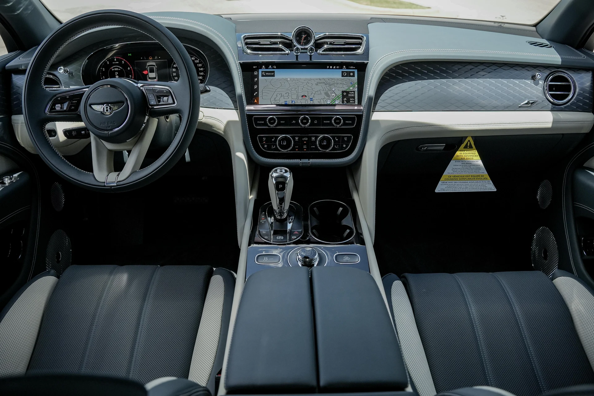 mph003_4250048017_Hi_Tech_Luxury_Imports_LLC_SJAAT_2_ZV_3_SC_030389_image_3_07a43107c2