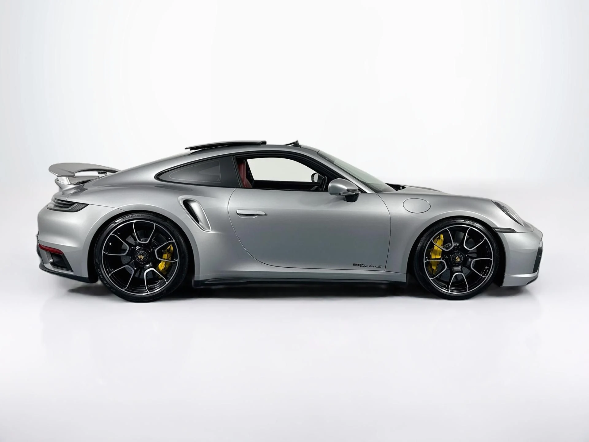 mph003_4253887789_Used_2023_Porsche_911_Turbo_S_1791837327_f3bfd9b826