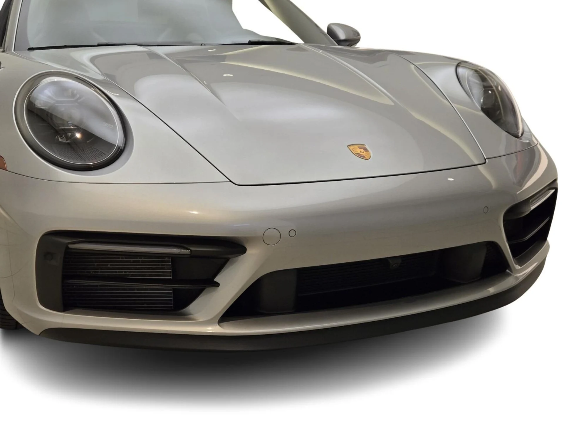 mph003_4259698342_Used_2023_Porsche_911_Targa_4_GTS_1753163231_128a28474a