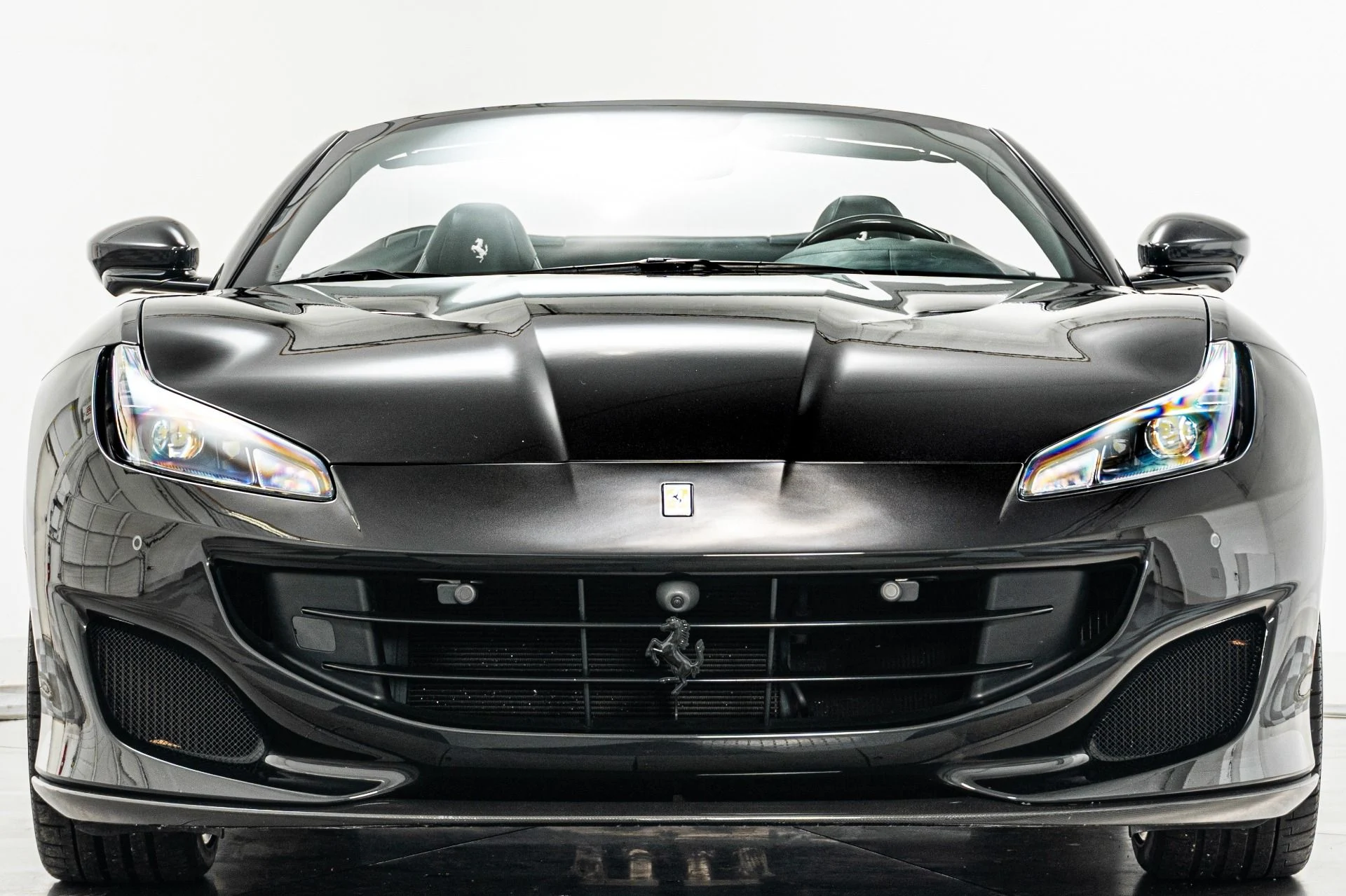 mph003_426063121_Used_2020_Ferrari_Portofino_Lots_of_Interior_Carbon_Square_Quilting_Magneride_Suspension_1763996750_d6a441fc12