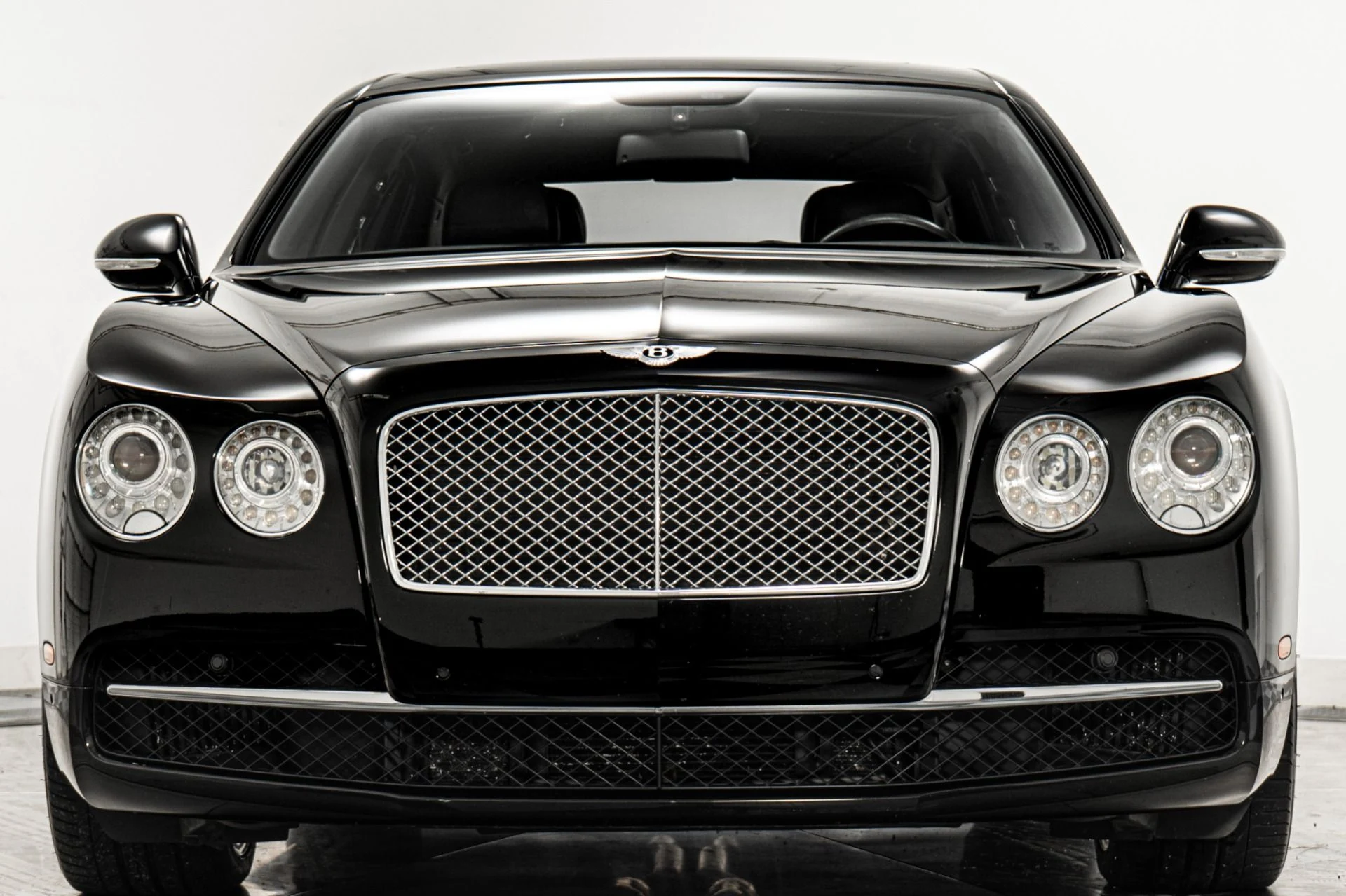 mph003_4261890696_Used_2015_Bentley_Flying_Spur_W12_21_Inch_Wheels_Front_and_Rear_Heated_and_Ventilated_Seats_1759873121_31840655cc