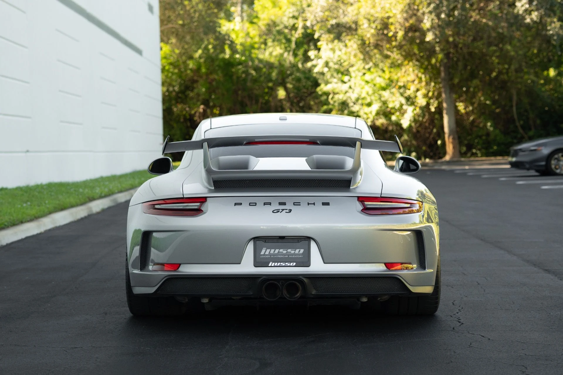 mph003_4265444476_Used_2018_Porsche_911_GT_3_1761946041_9e5825f769