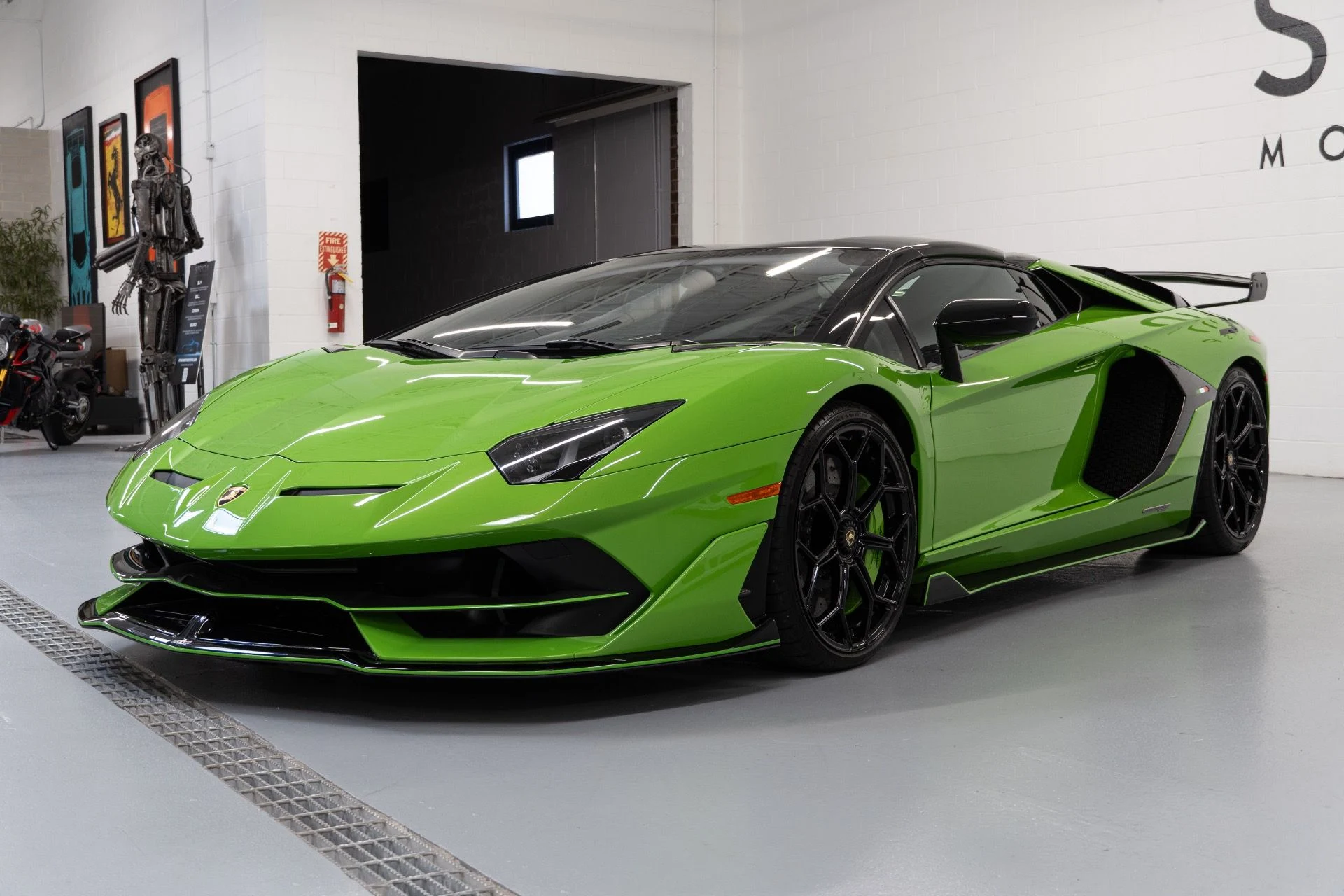 mph003_4269482029_Used_2021_Lamborghini_Aventador_LP_770_4_SVJ_1763584595_b12546a82a