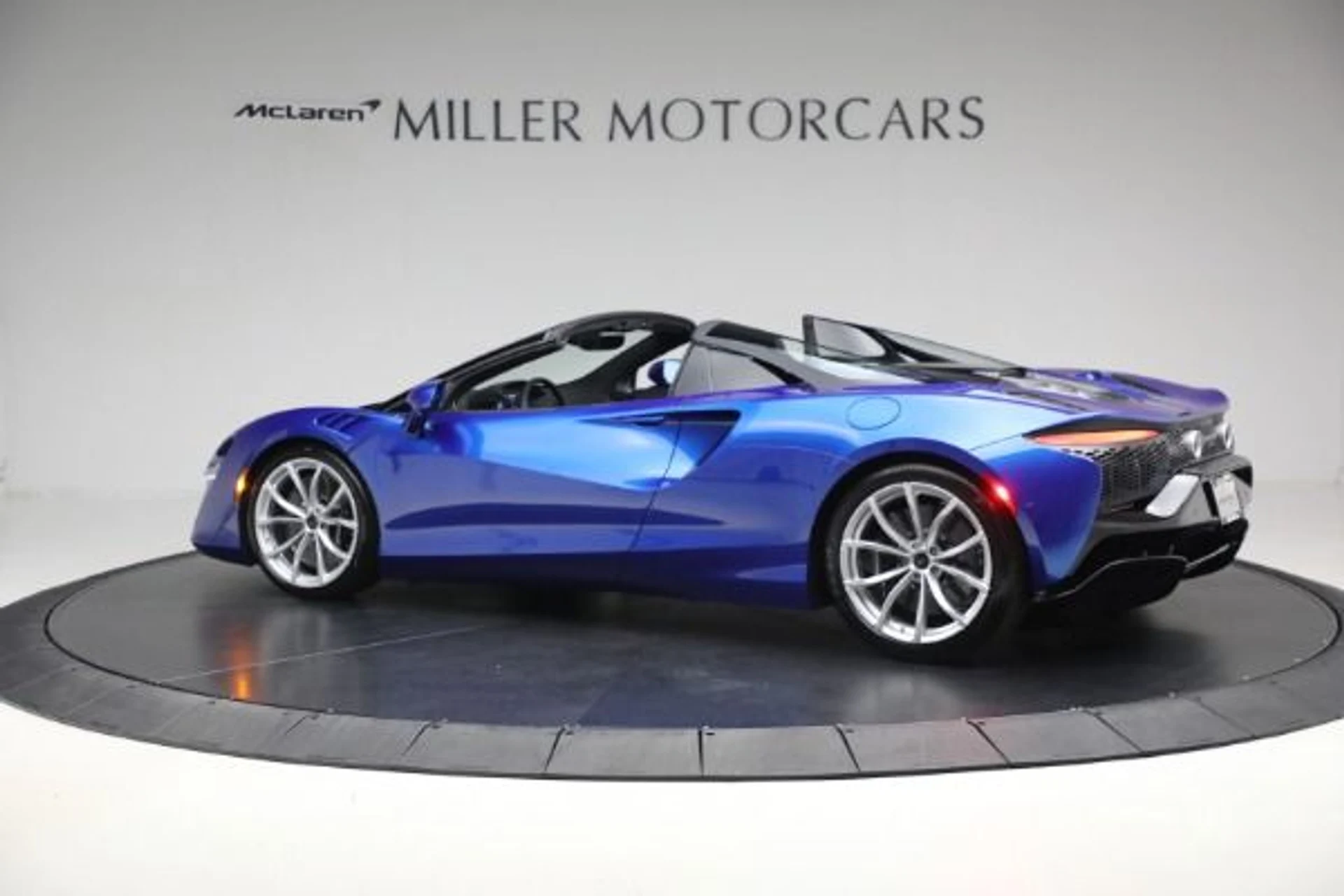 mph003_4270361095_New_2025_Mc_Laren_Artura_Spider_Tech_Lux_c063ecf551