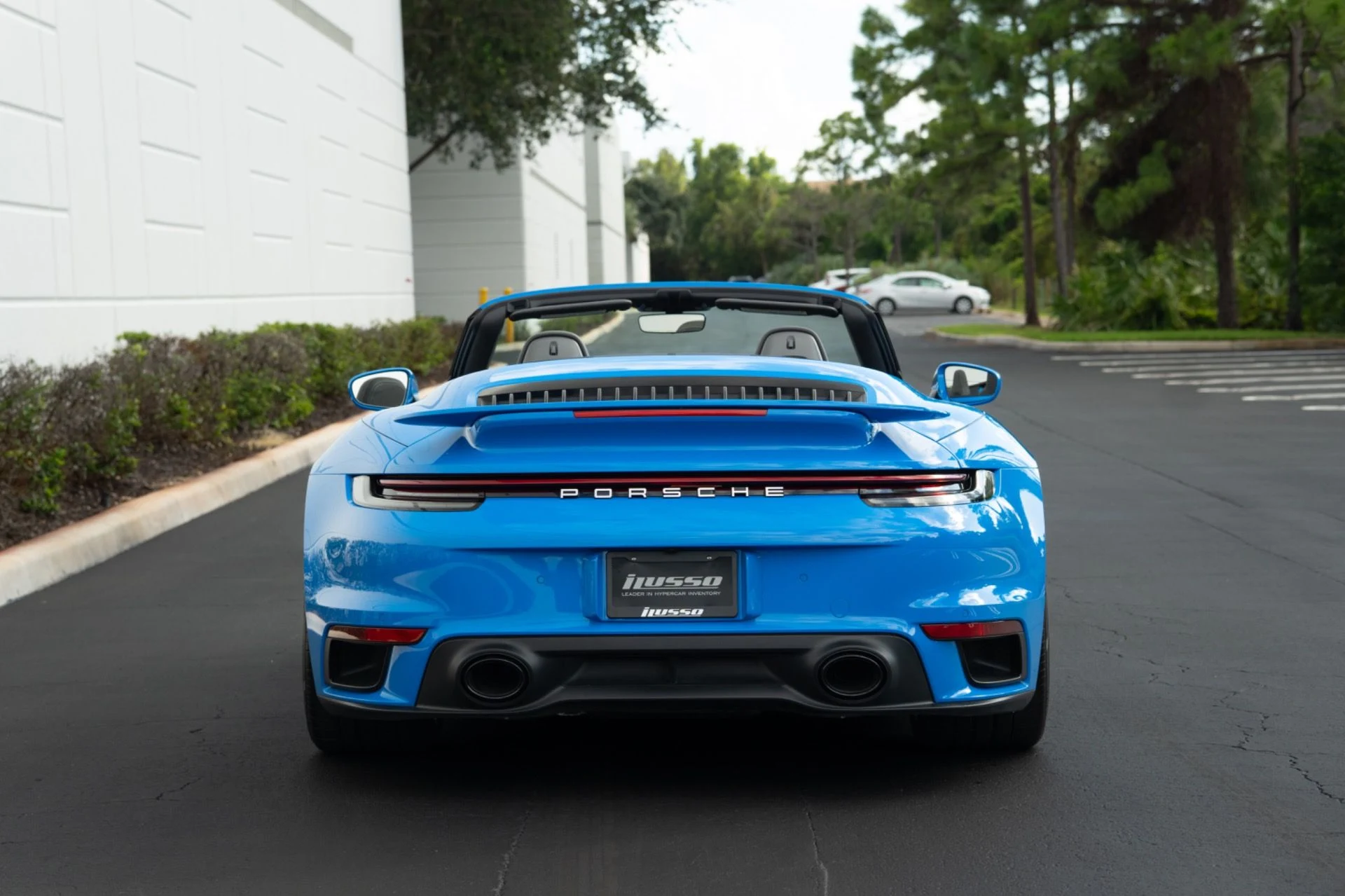 mph003_4275099493_Used_2023_Porsche_911_Turbo_S_1759285627_bdd75c95a8