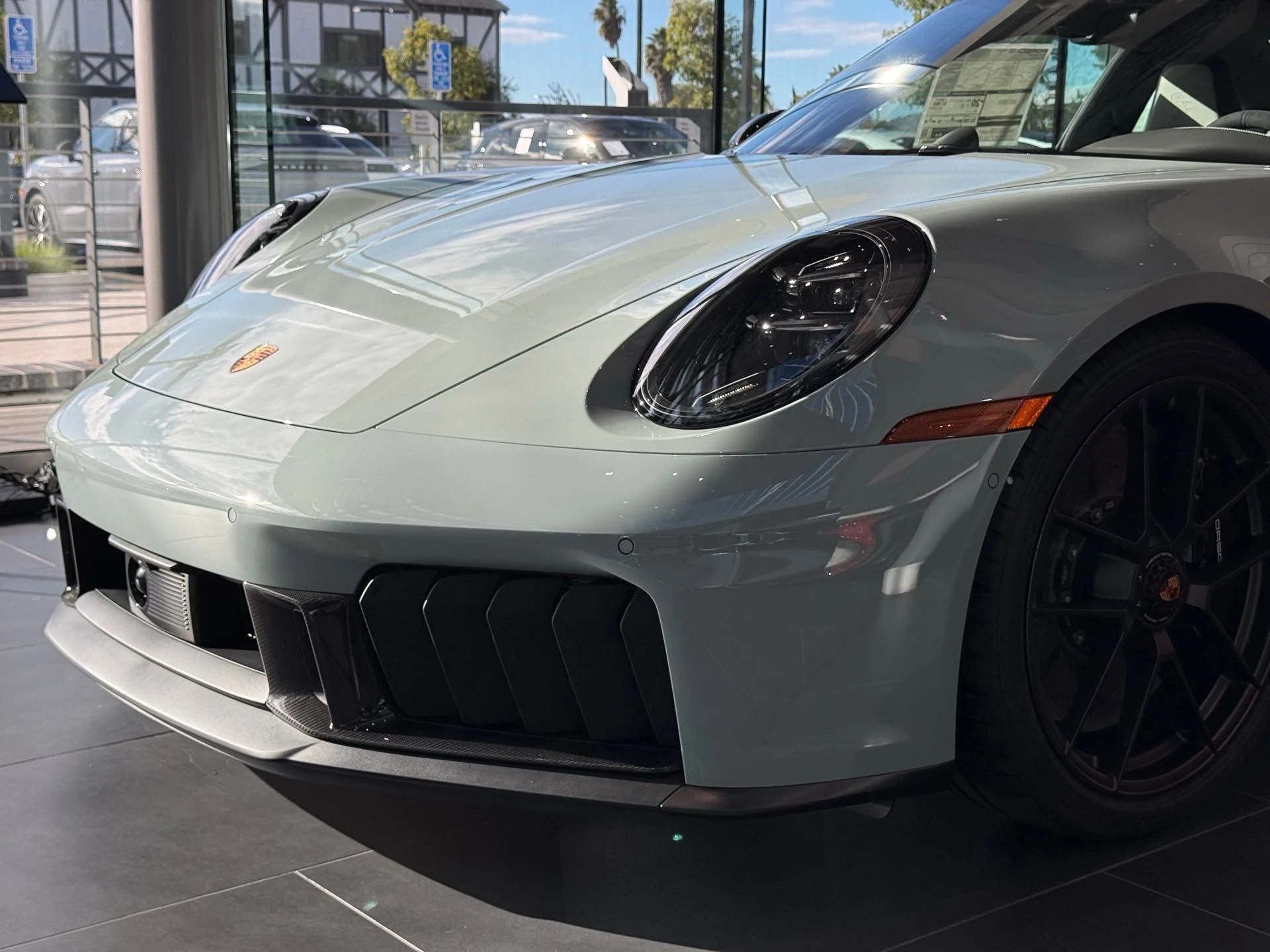 mph003_4275679205_fce7e1eeba80cd2d0a9ab4b71a7f0988_e55264f90b