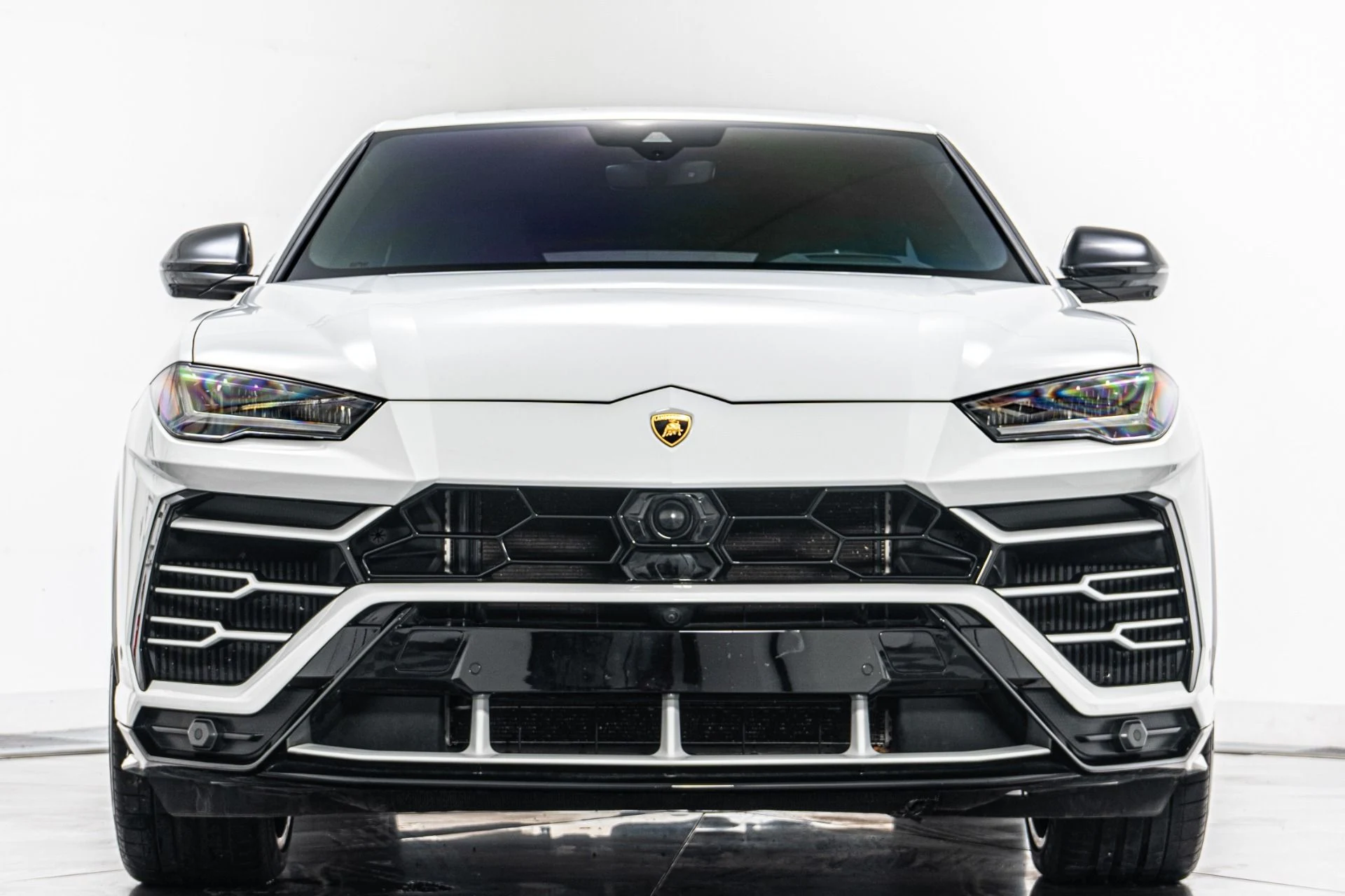 mph003_4283182395_Used_2021_Lamborghini_Urus_Bang_and_Olufsen_Audio_Two_Tone_Interior_641_Horsepower_1773860440_4c8da23a85
