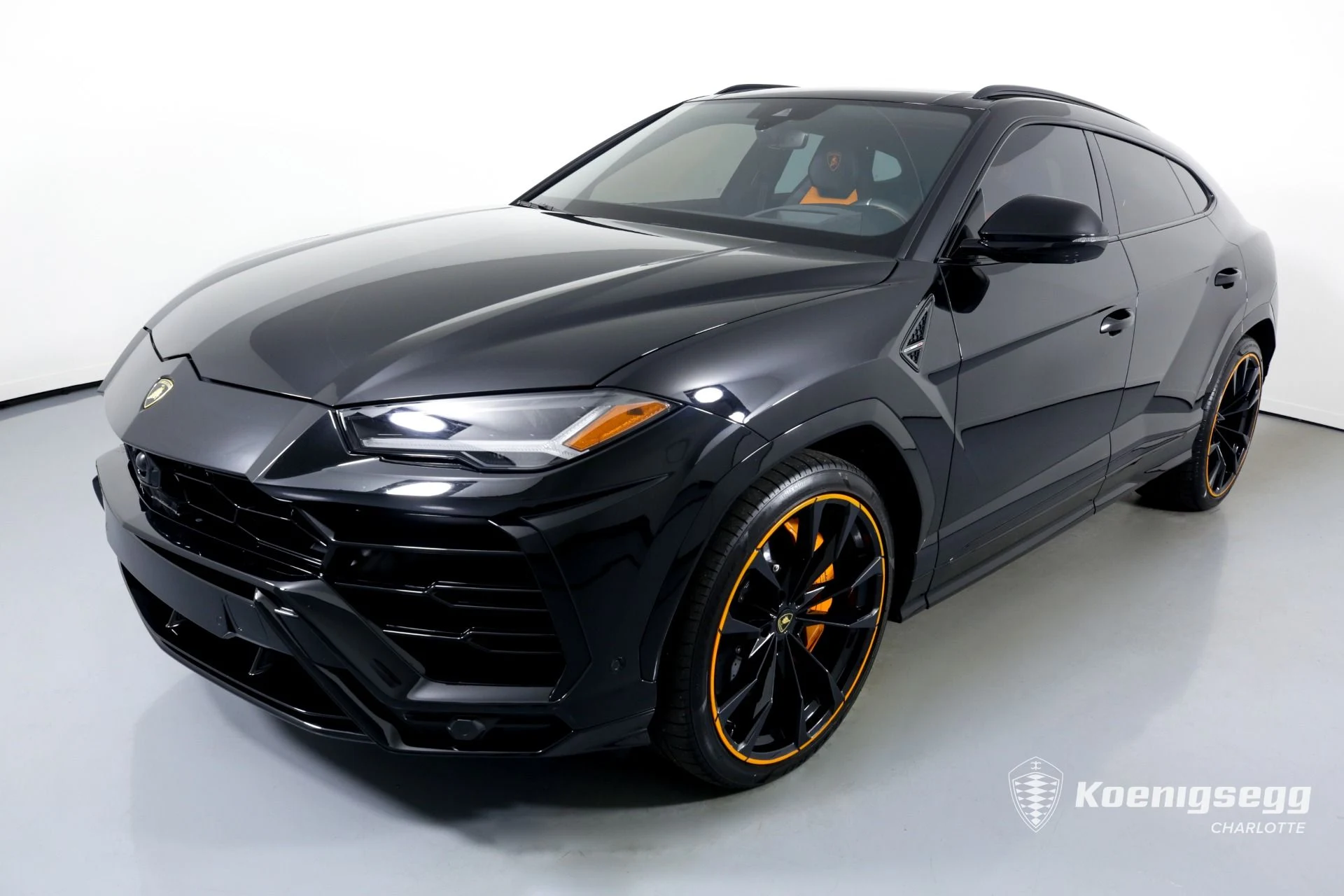 mph003_434273936_Used_2021_Lamborghini_Urus_1675553014_d2db3b2bc2