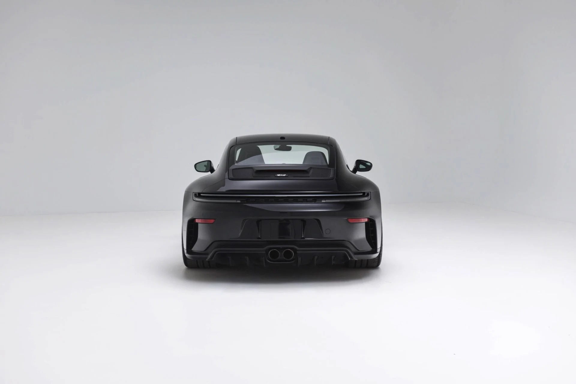 mph003_435352639_Used_2026_Porsche_911_GT_3_Touring_1774627050_8293d0baea