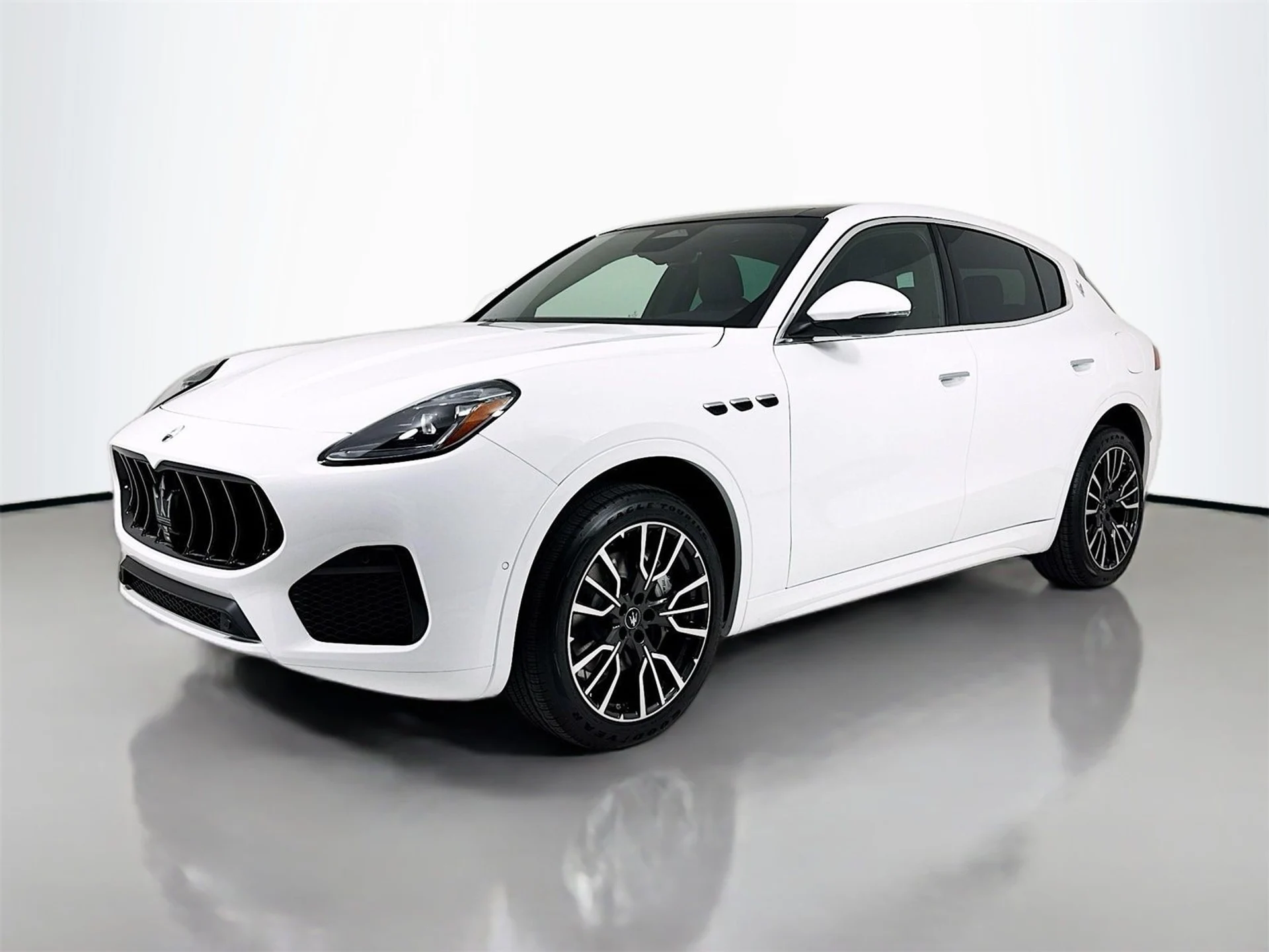 mph003_438324646_f3dc146382f9712158eb7056663f88e4x_e9eab994ec