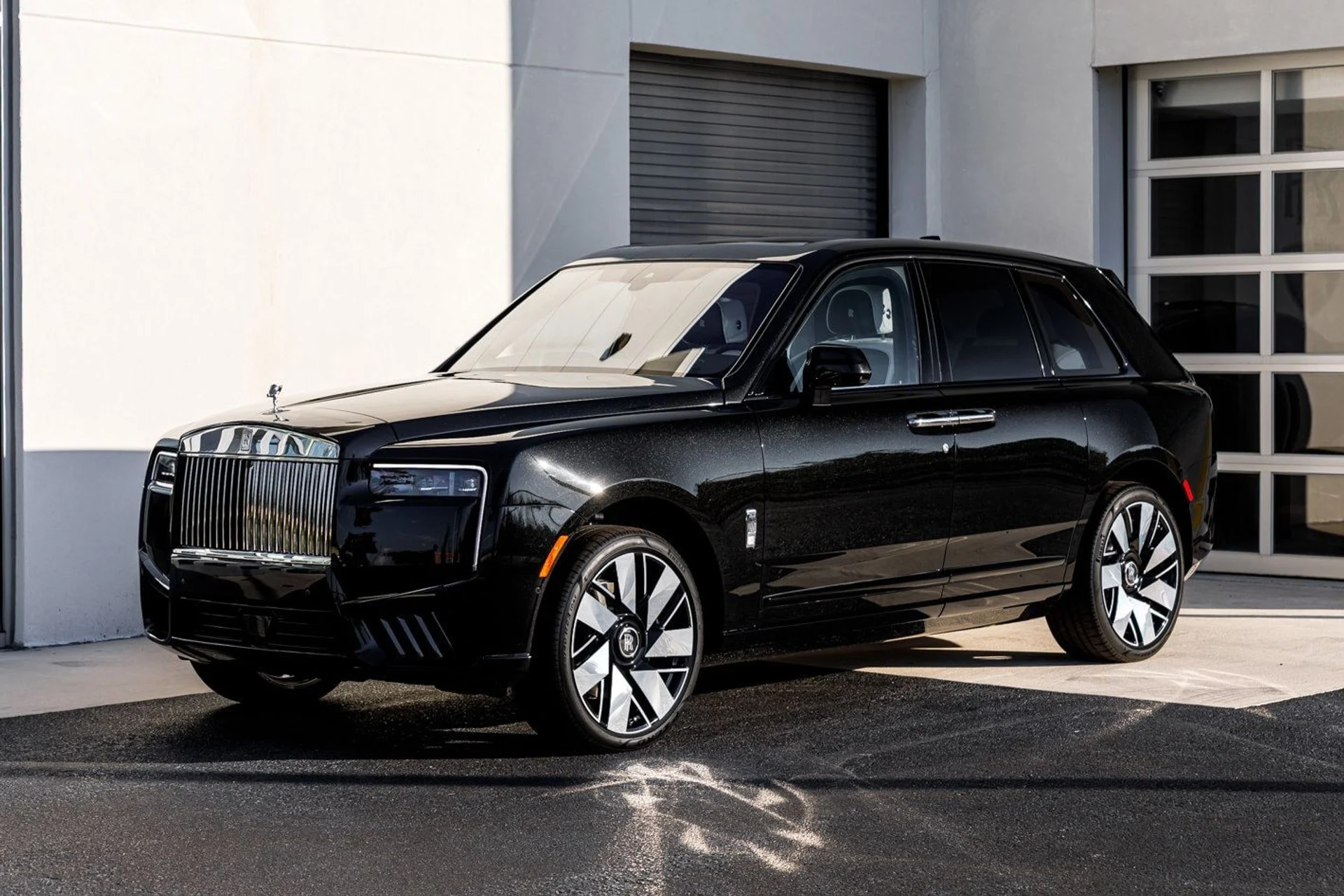 mph003_438444427_d23e2f0ba85c7acb0af3269a512b13eax_e094b2a406