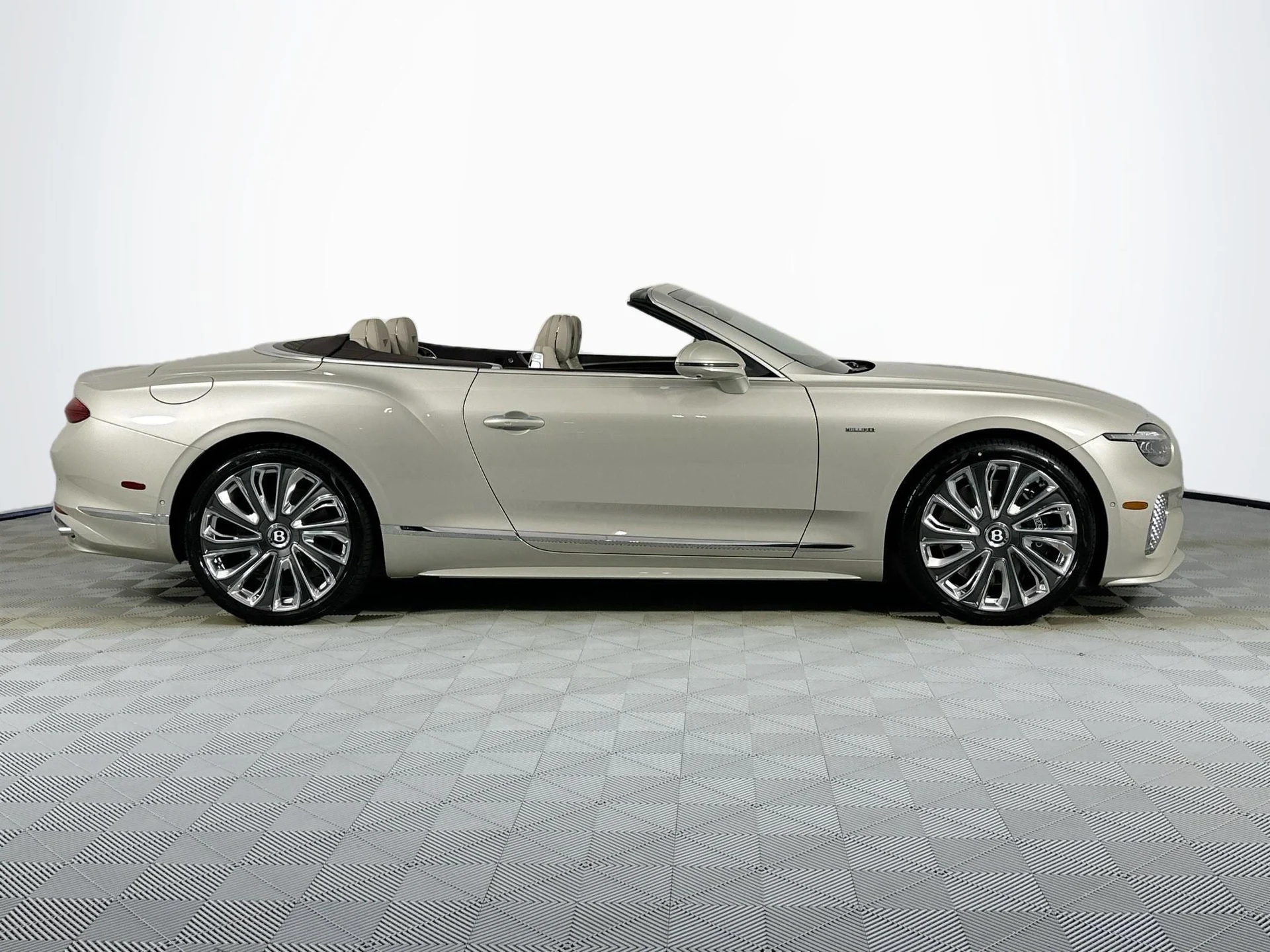 mph003_461902604_4_8d6e7c6aa7