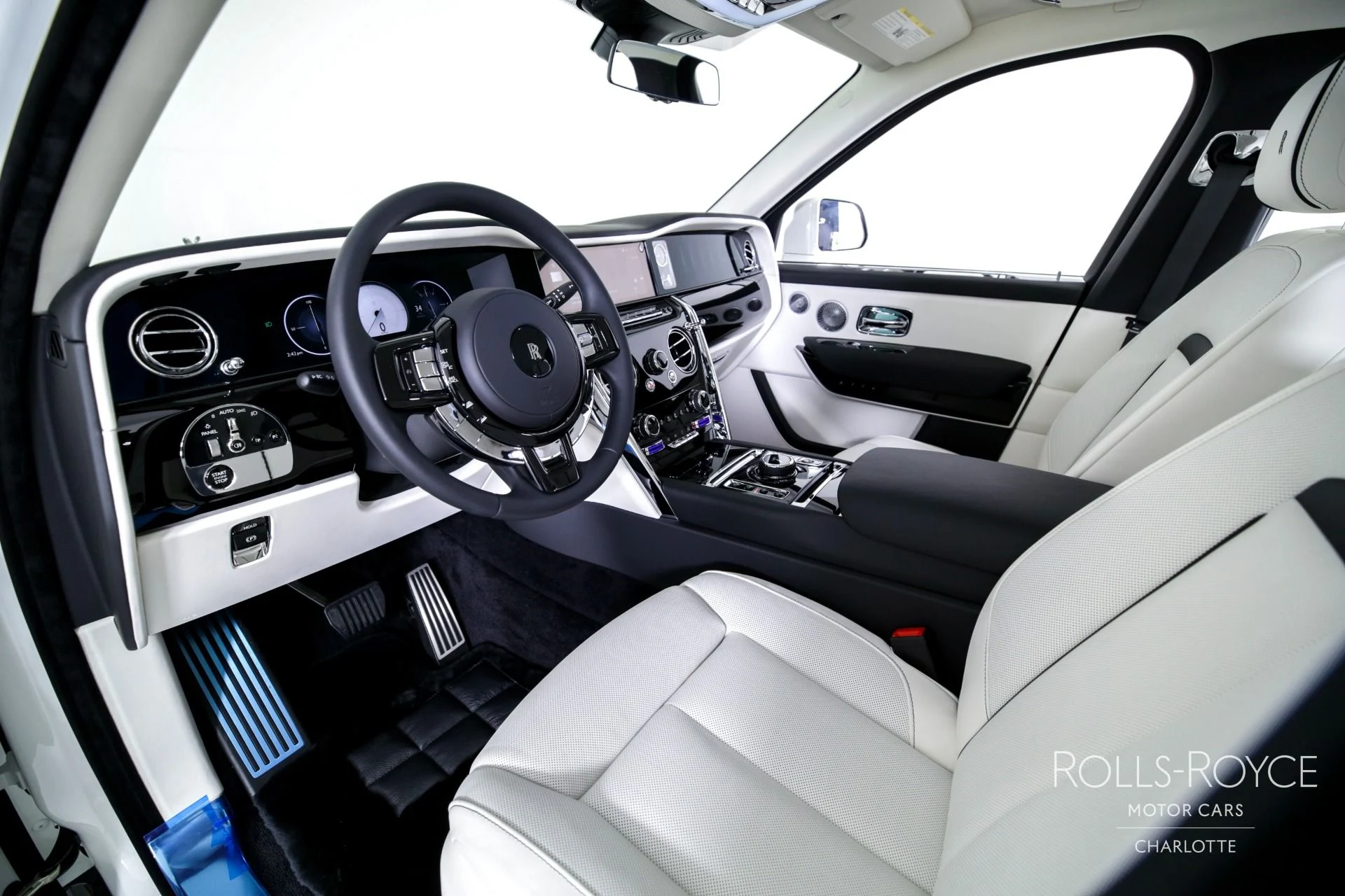 mph003_485241447_Used_2025_Rolls_Royce_Cullinan_1745264127_4925b82689