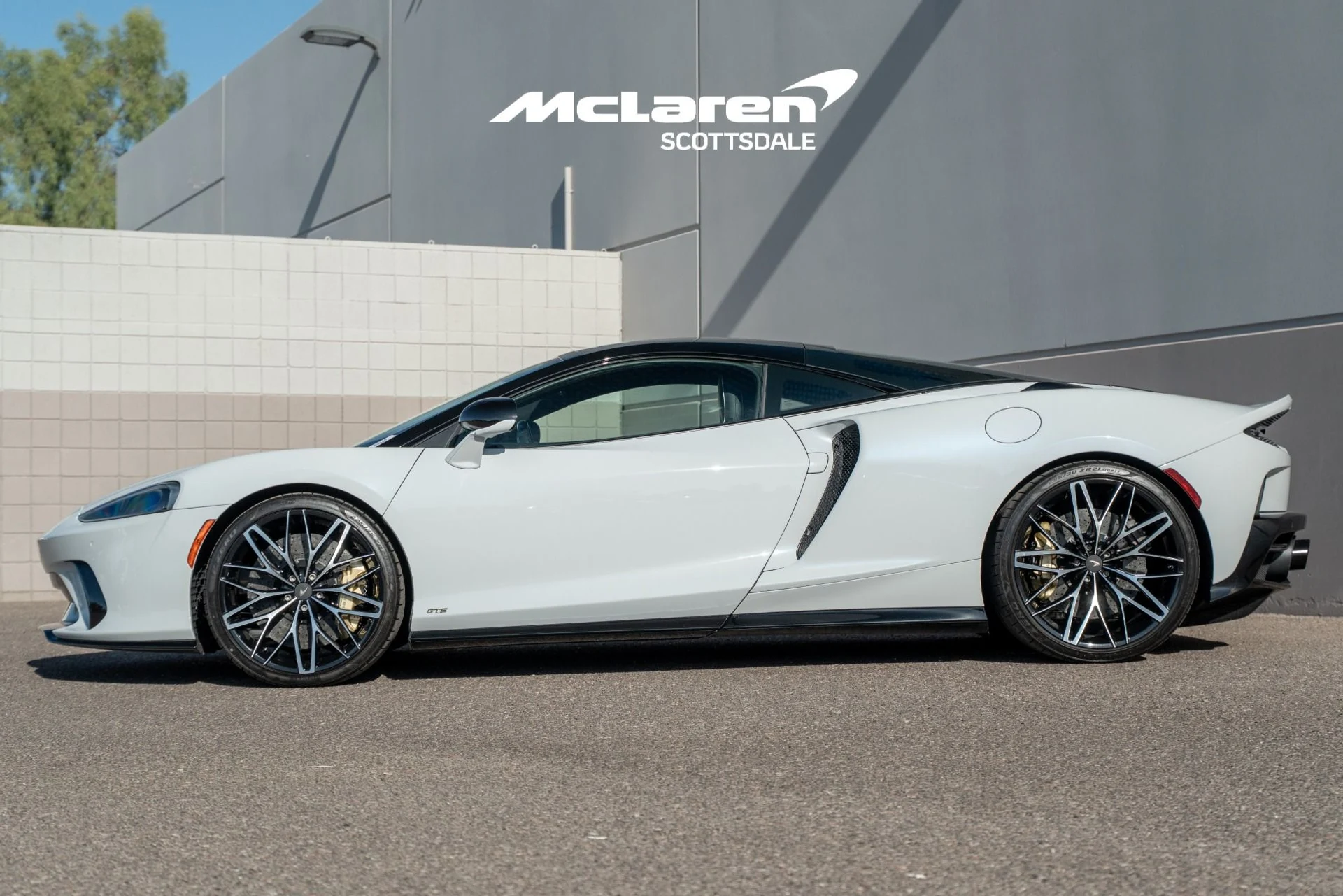 mph003_487214512_Used_2025_MCLAREN_GTS_1787935929_004526cfb1