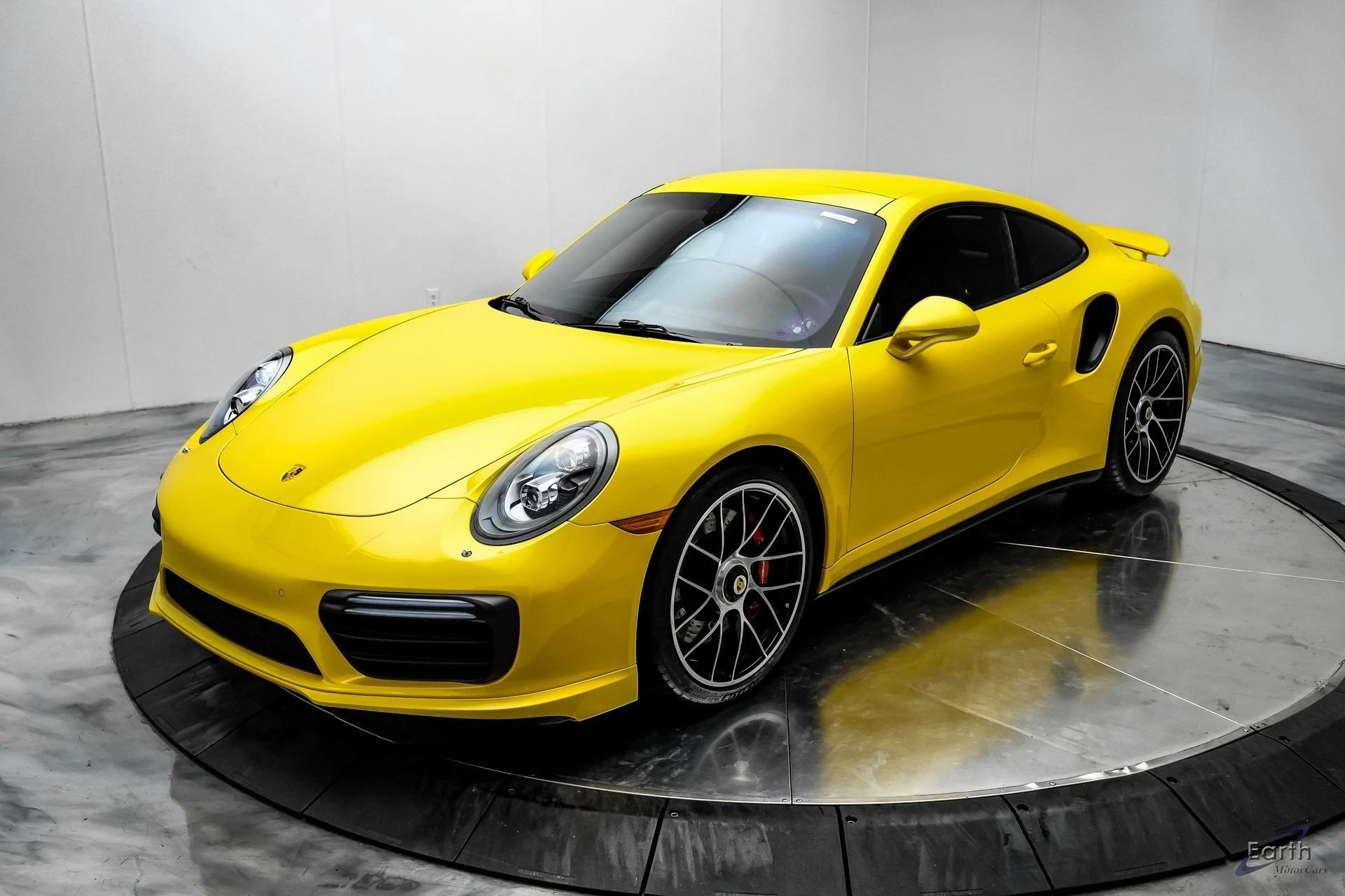 mph003_492674879_b0c91d501dfa4c074ff3fb05fee1dadax_fcc70f8430