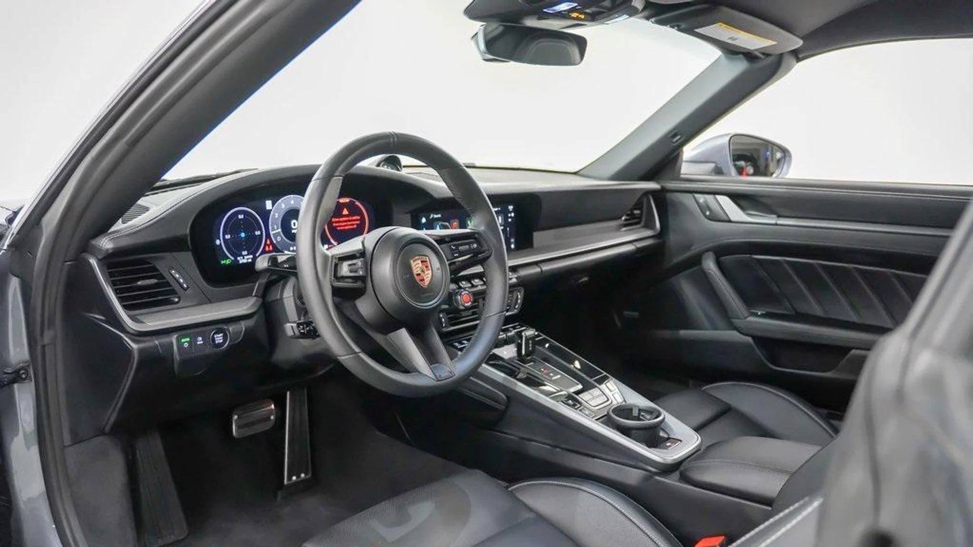 mph003_493139905_ibw_FEWY_9_Lyowk_Rp89hy_Ou_B_Ch_Pg_I_071c0ff400