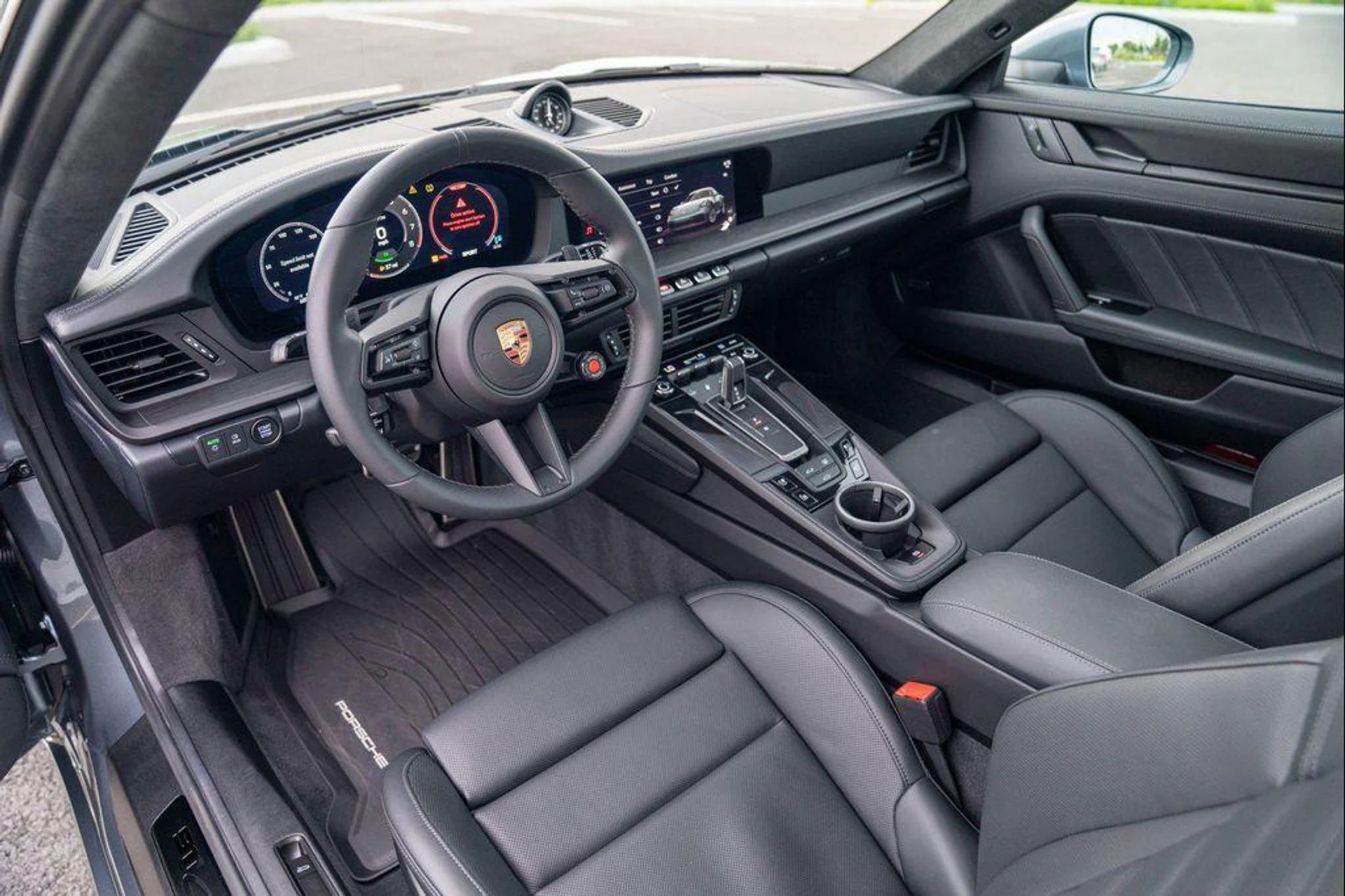 mph003_49403425_qz5_TUDNW_4_OQB_0_C722_Z37l055_I5_U_f216ae01a1
