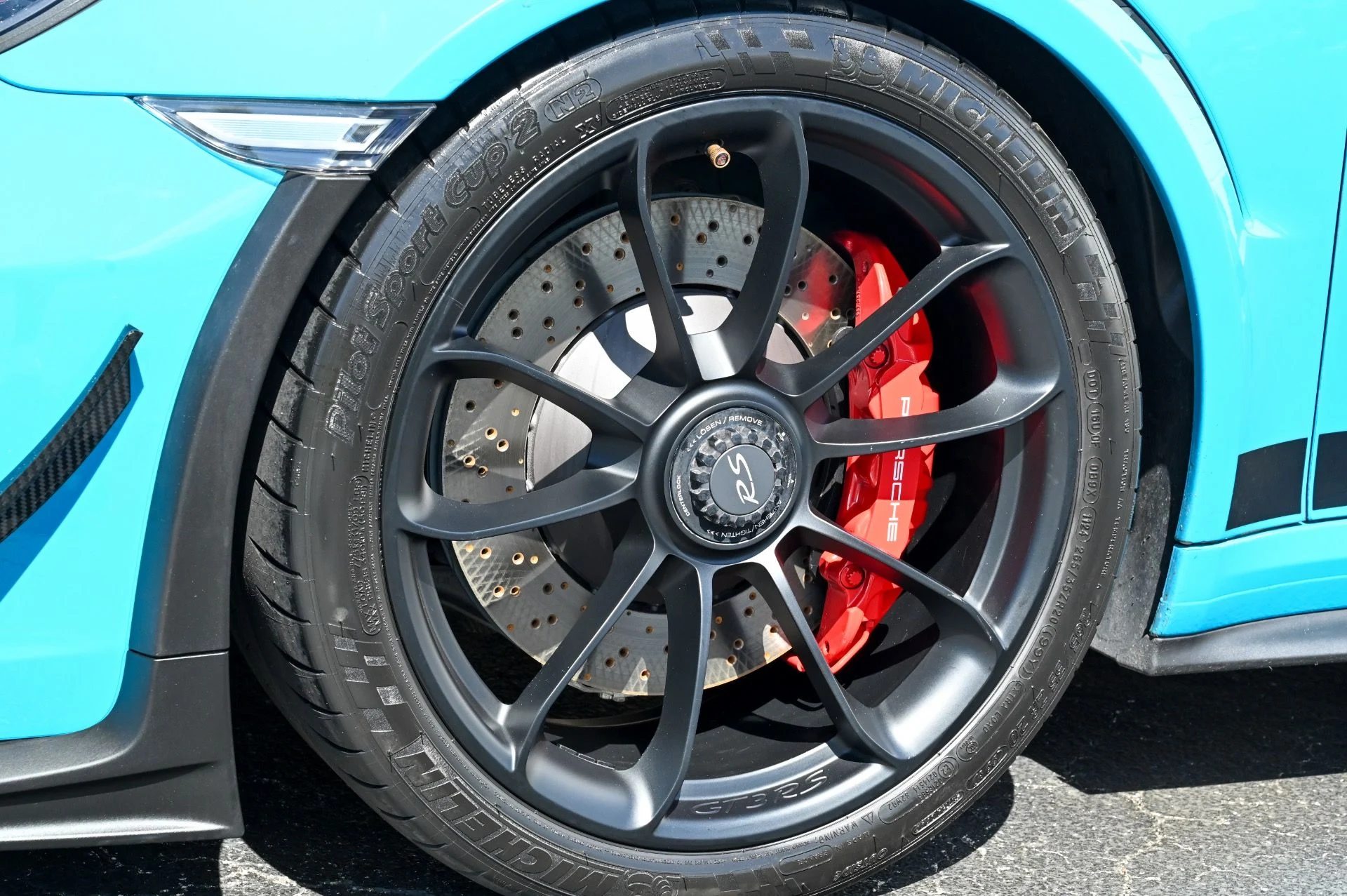 mph003_499060260_Used_2019_Porsche_911_GT_3_RS_1772736329_a0fa752b0a