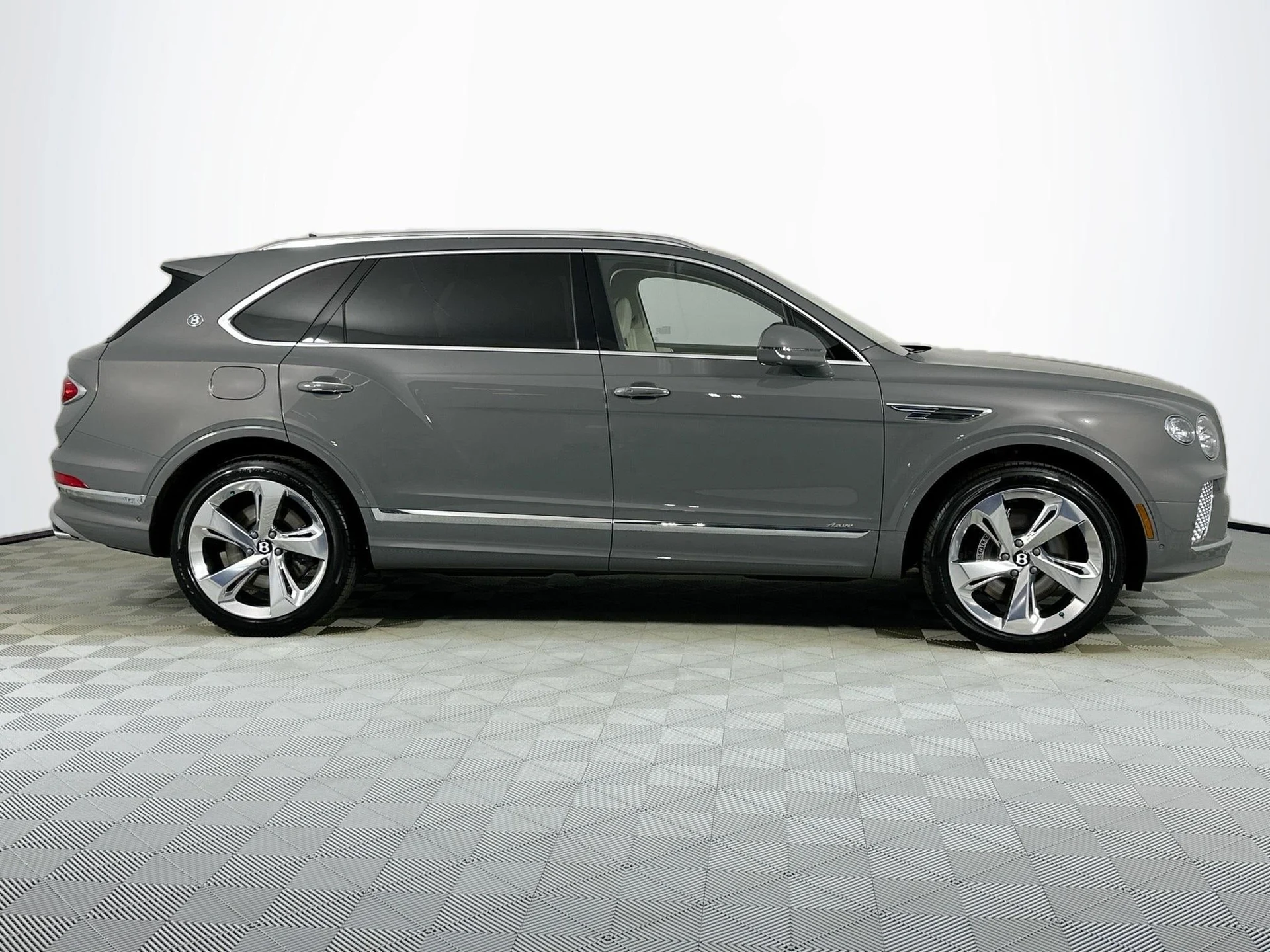 mph003_515463949_4_0c7f4a8277