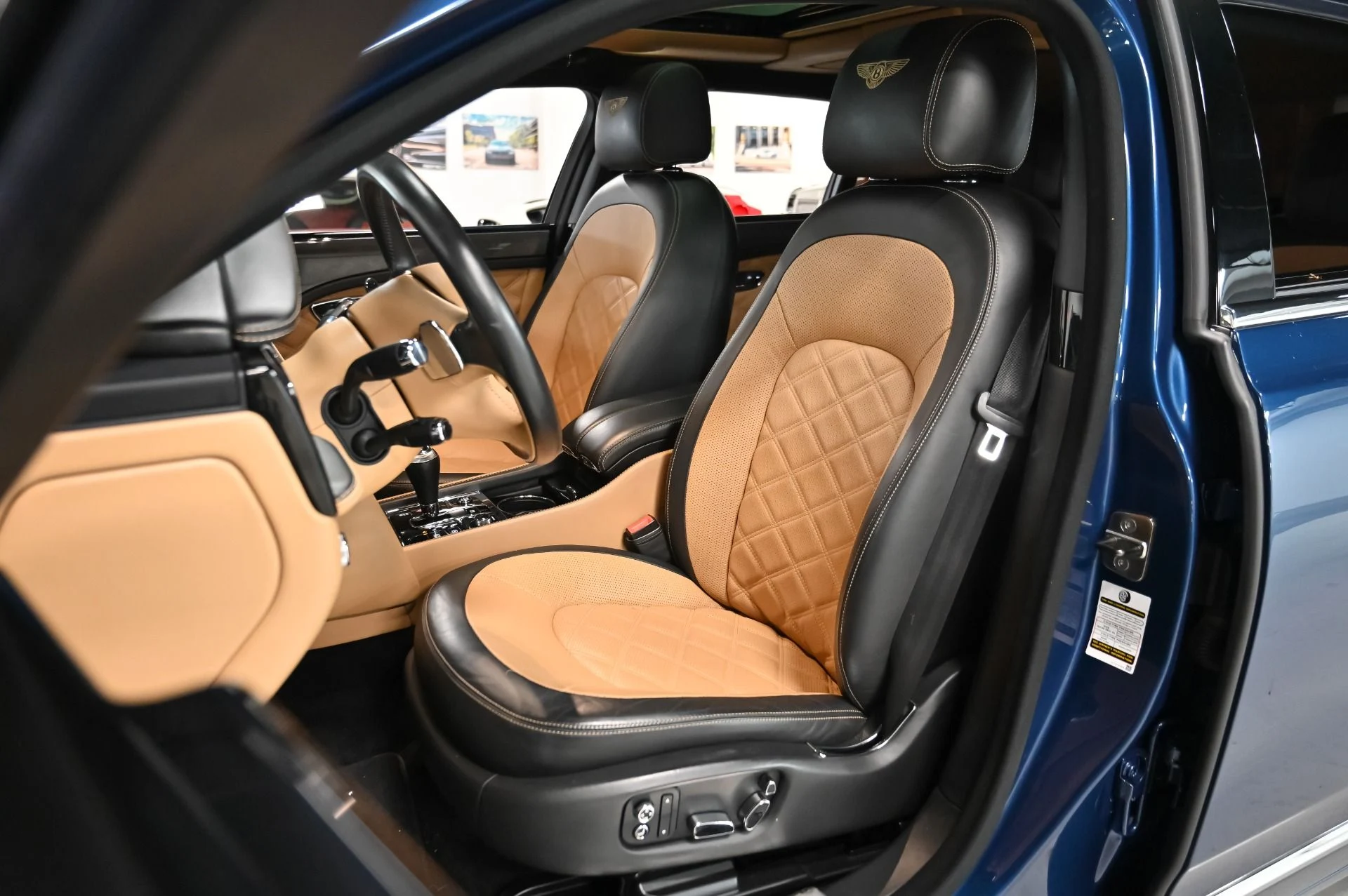 mph003_520401045_Used_2016_Bentley_Mulsanne_Speed_1757110960_9fefff3fe9