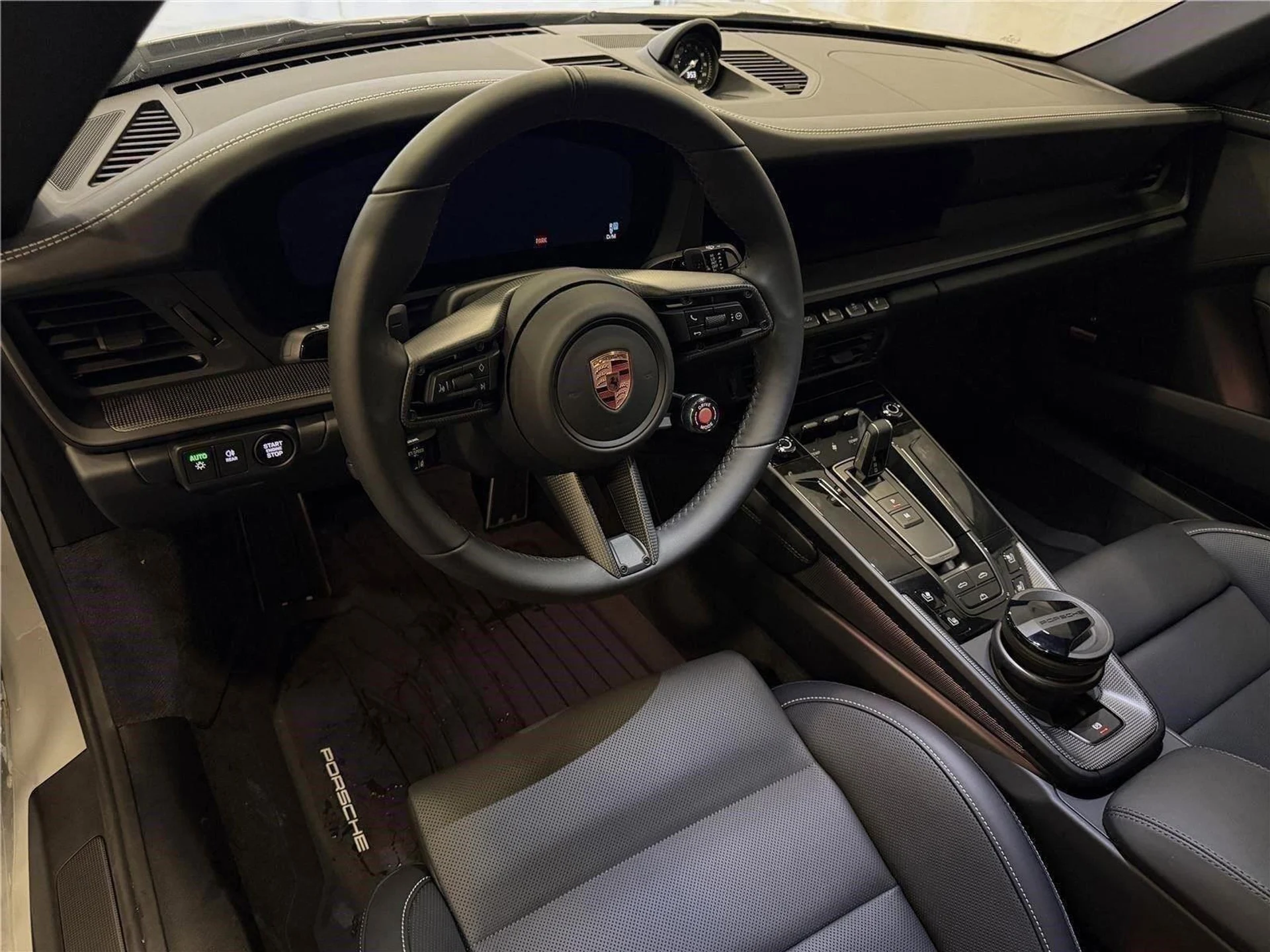 mph003_527810052_1d3b79569df14bd54b95c7349f0fd17dx_92ae9a4e4e