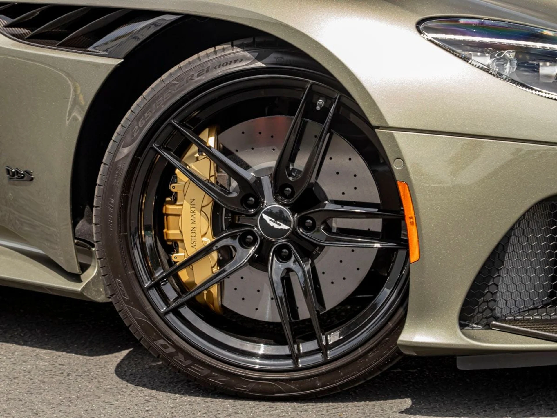 mph003_532695915_4_5d67f7d26a